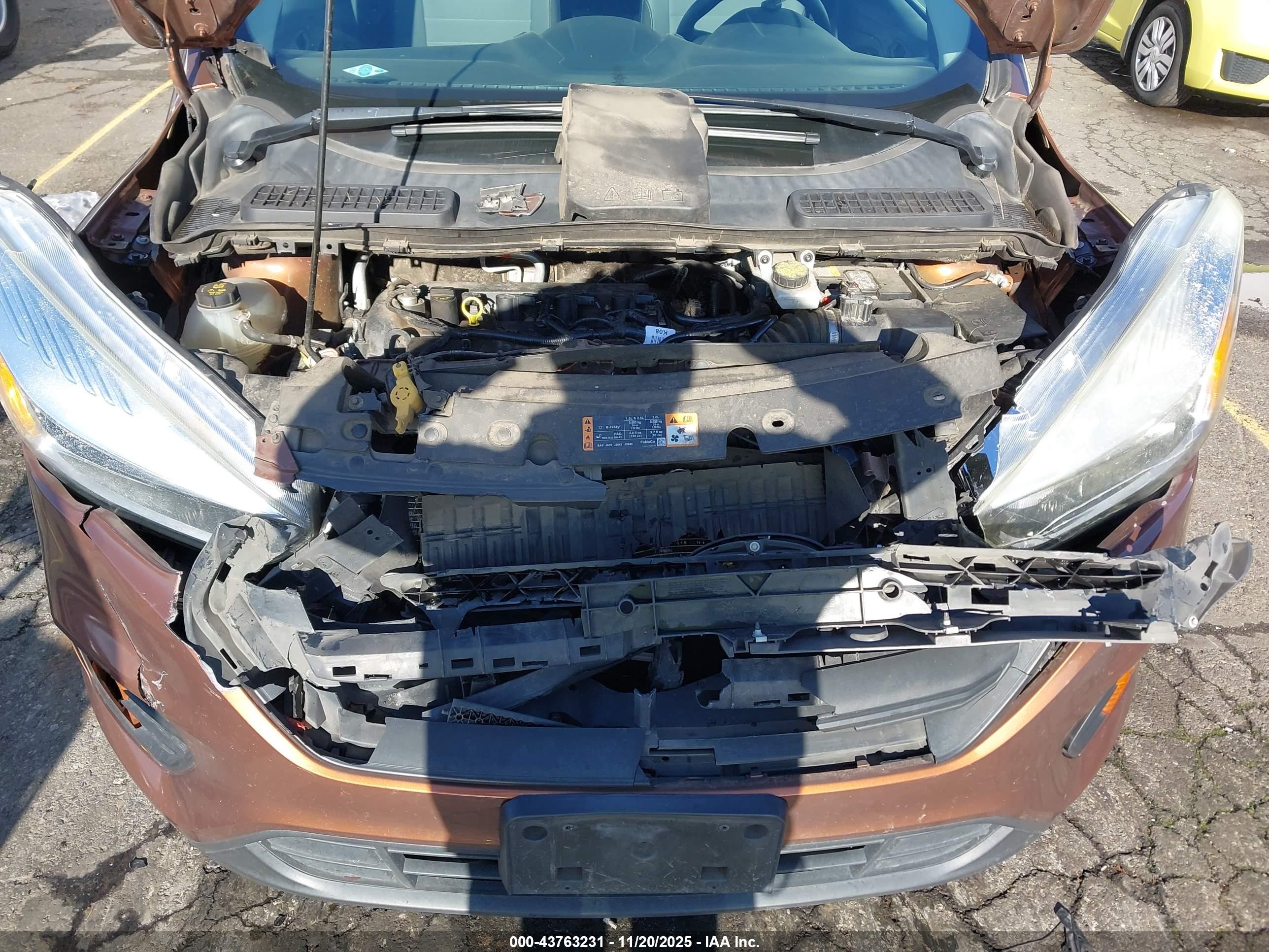 FORD ESCAPE image 10