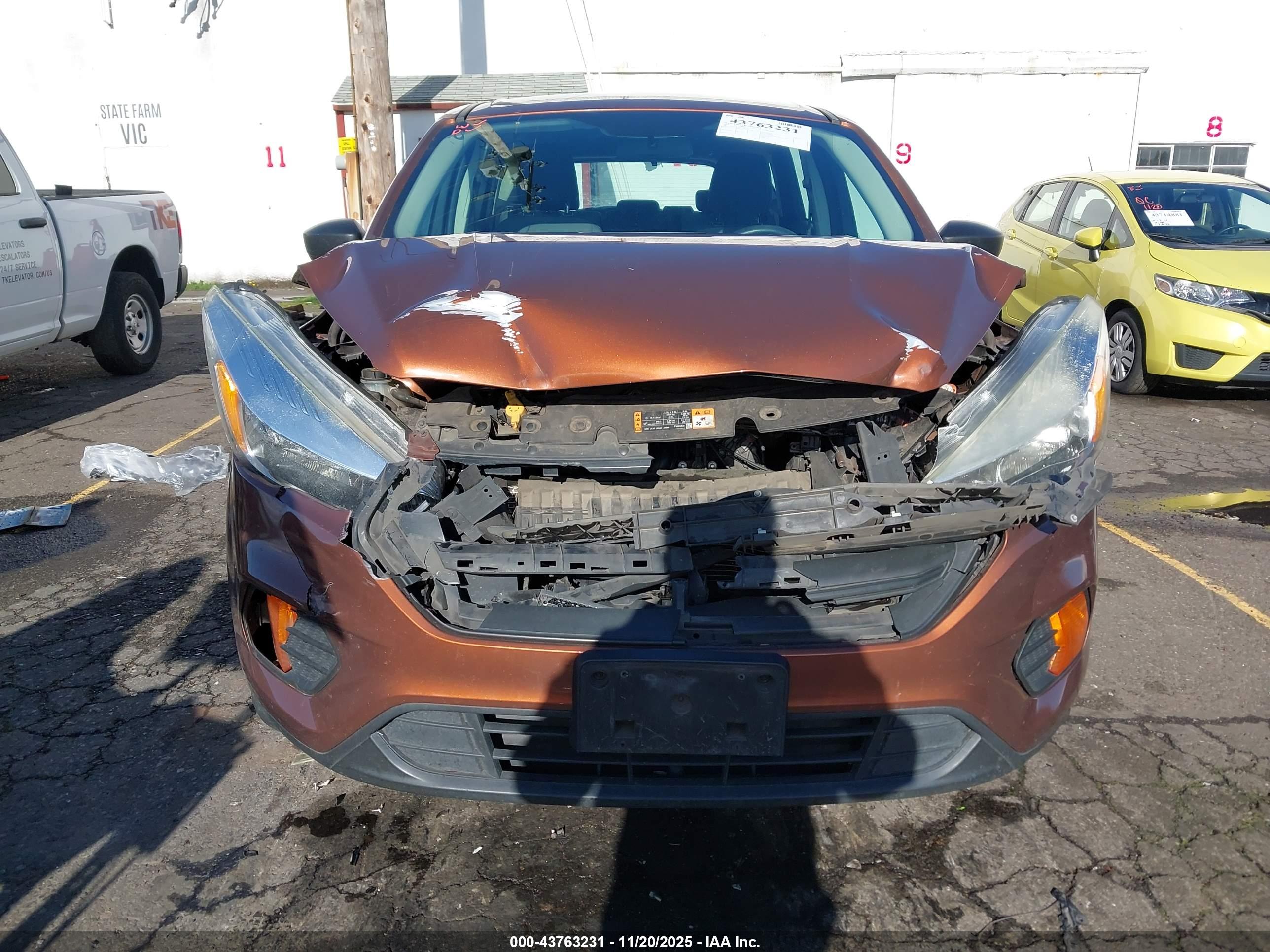 FORD ESCAPE image 6