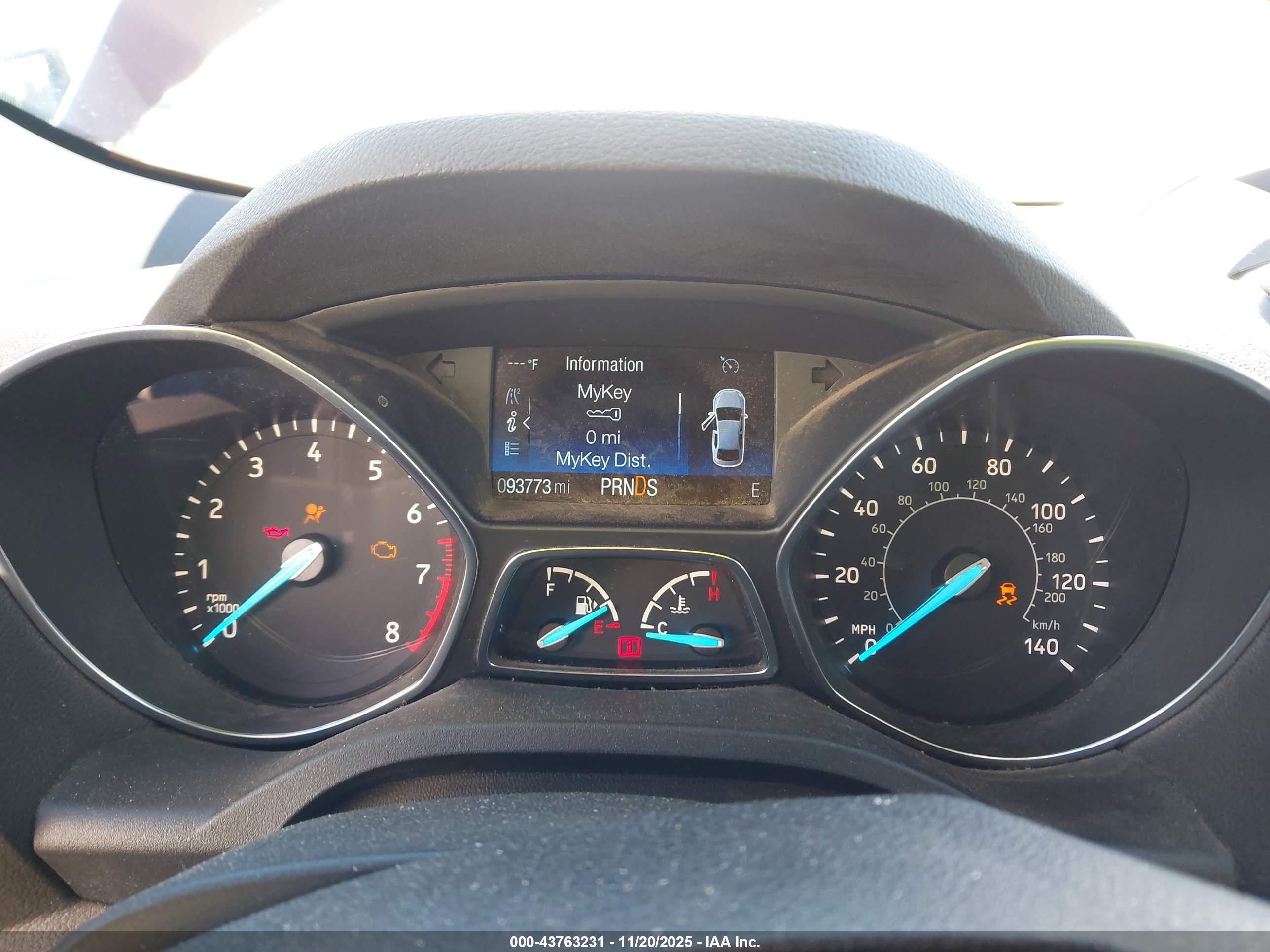 FORD ESCAPE image 7