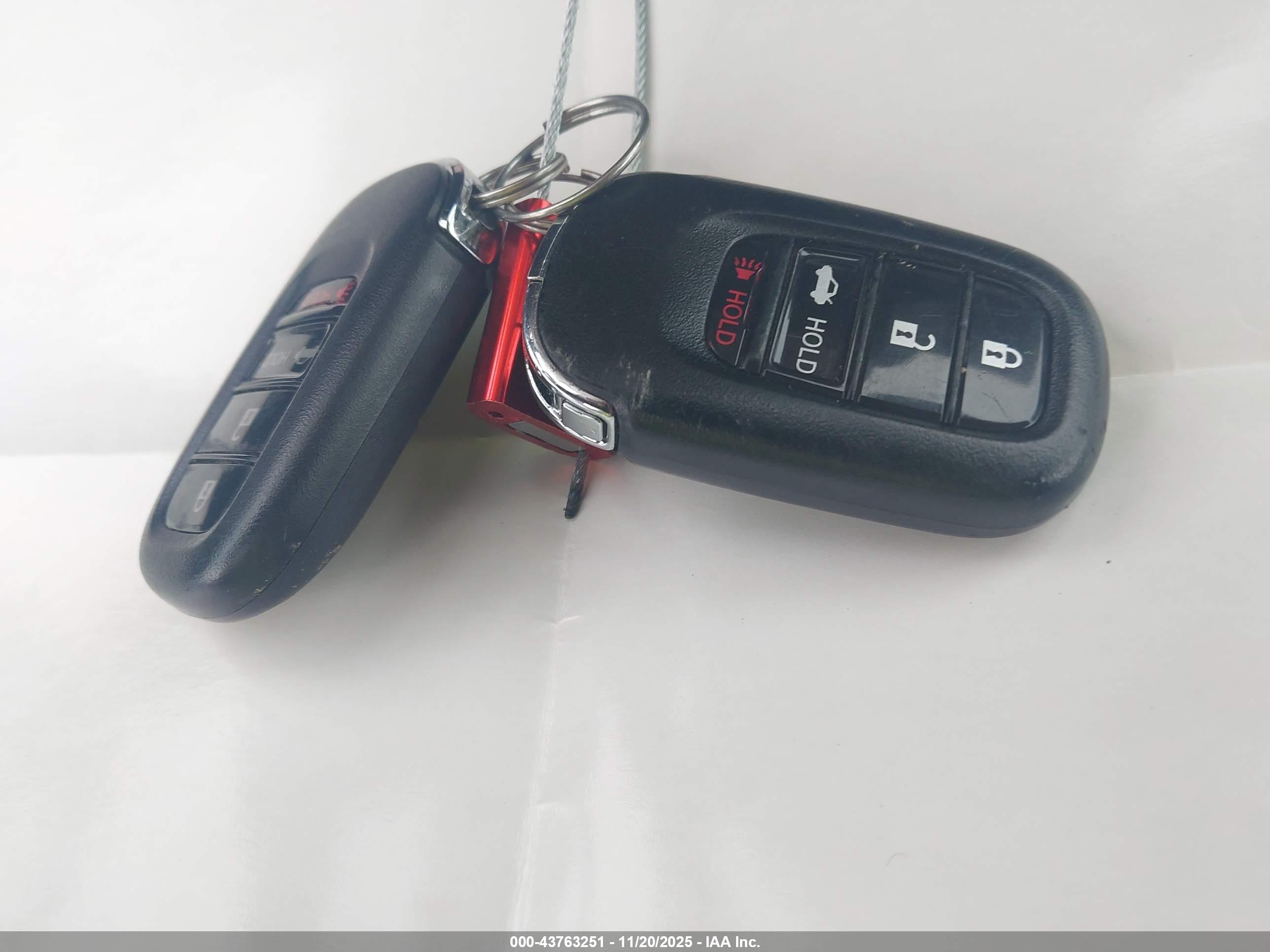 HONDA CIVIC image 11