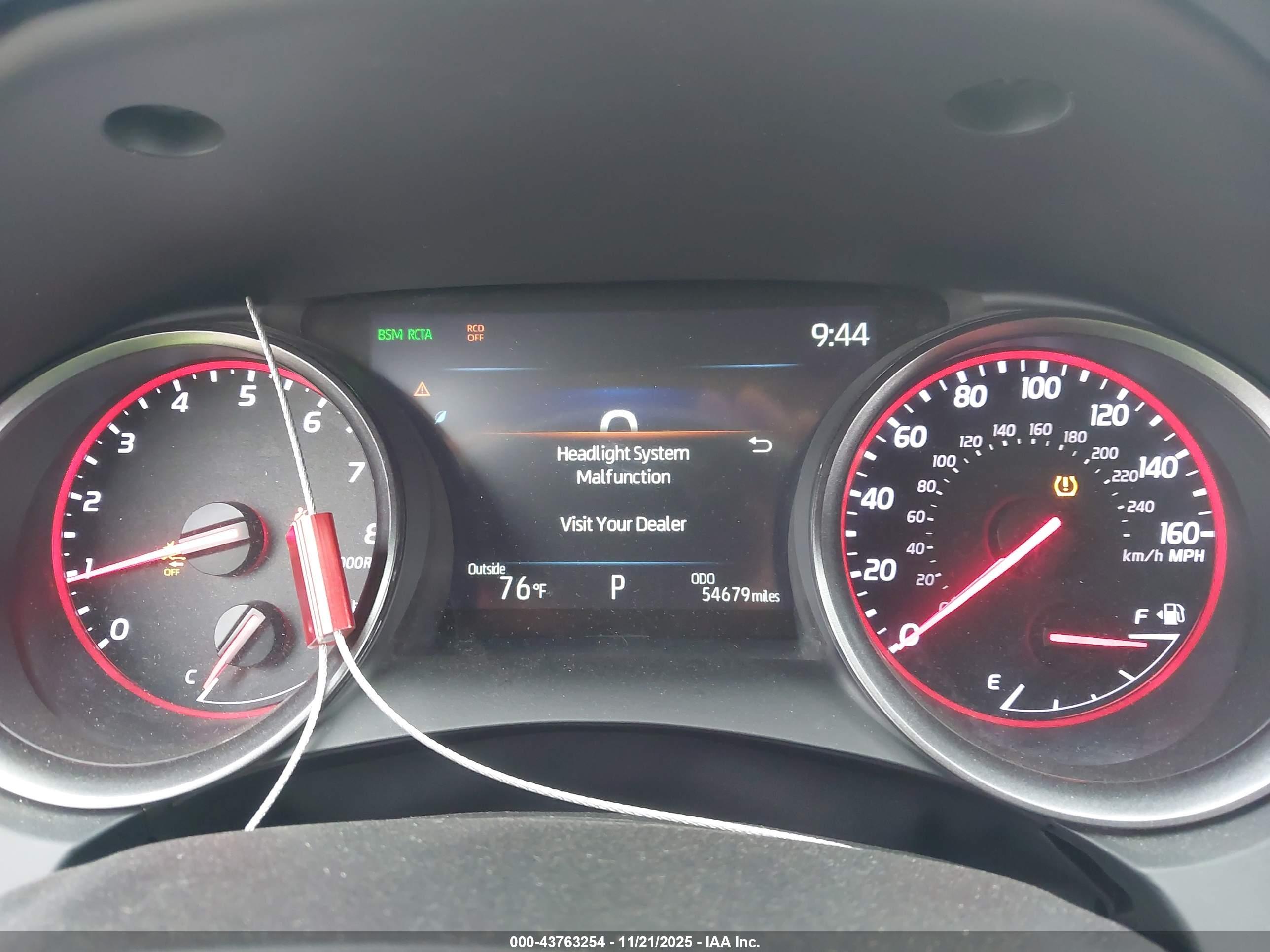 TOYOTA CAMRY image 7