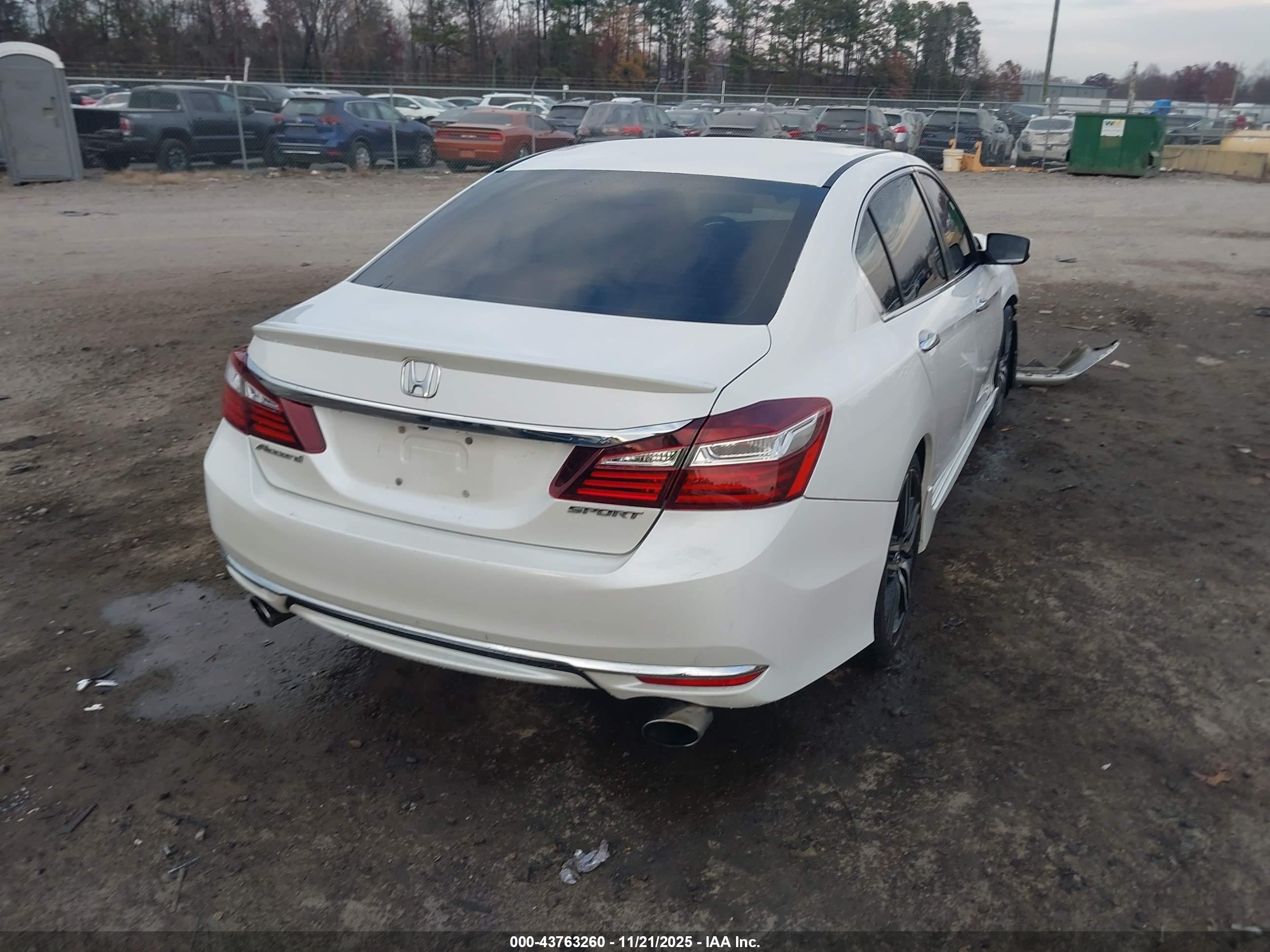 HONDA ACCORD image 4