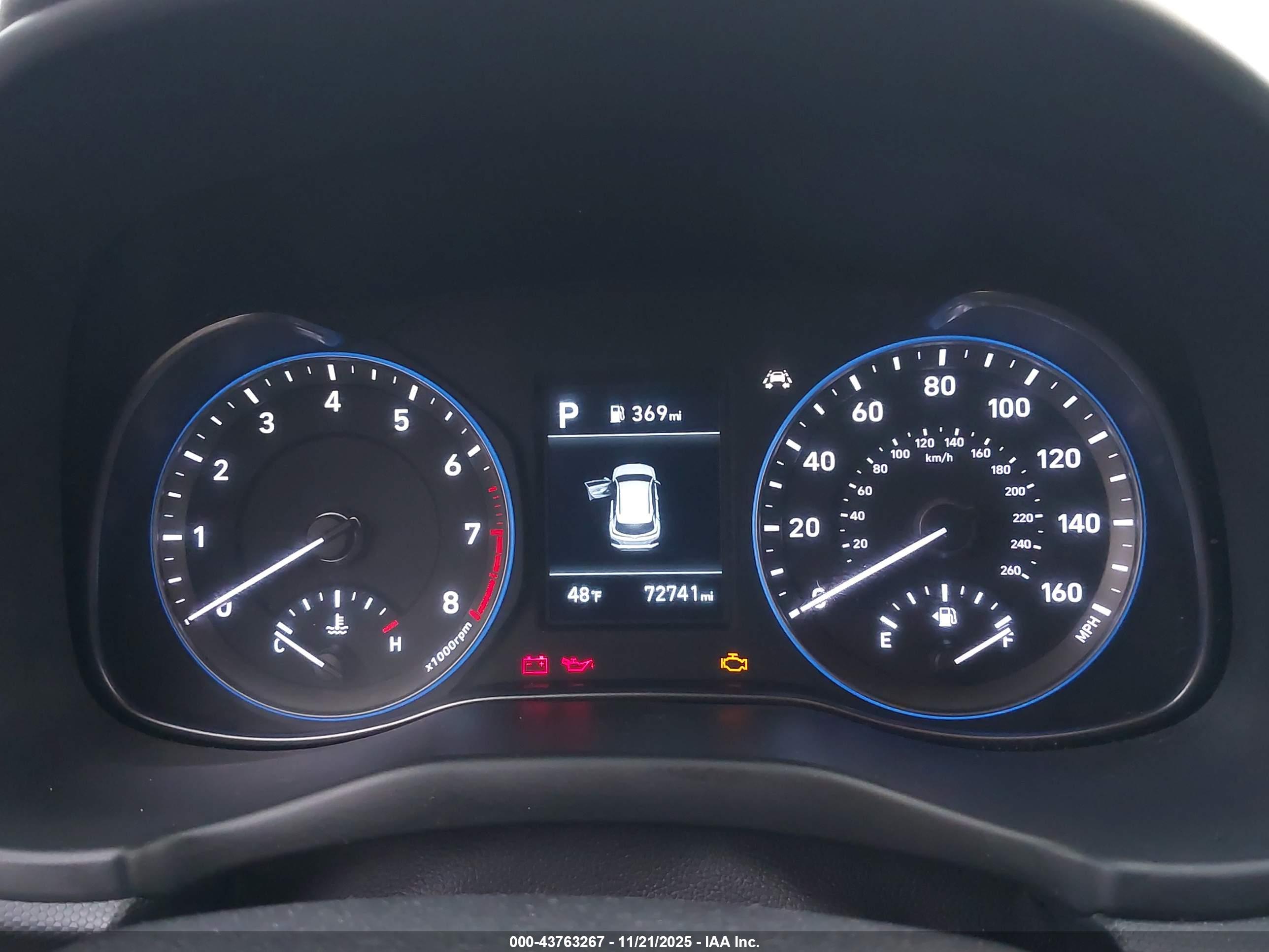 HYUNDAI KONA image 7