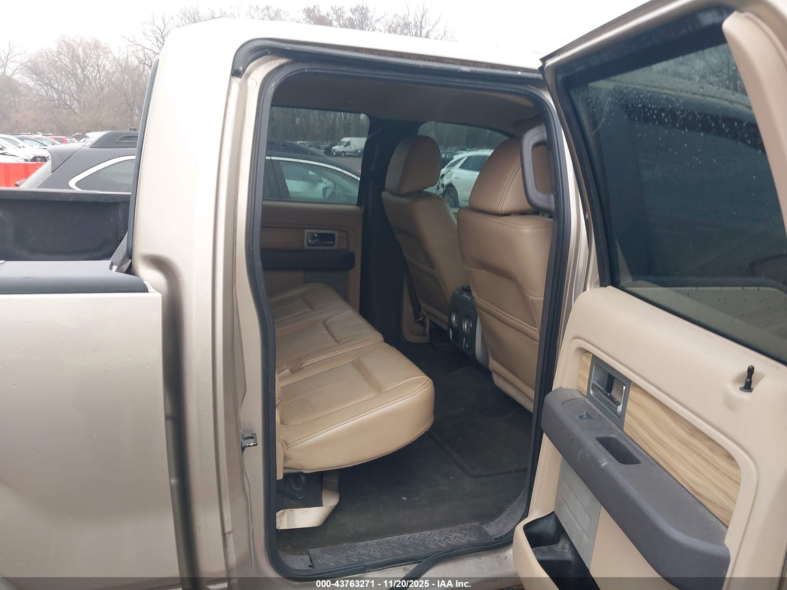 FORD F-150 image 8