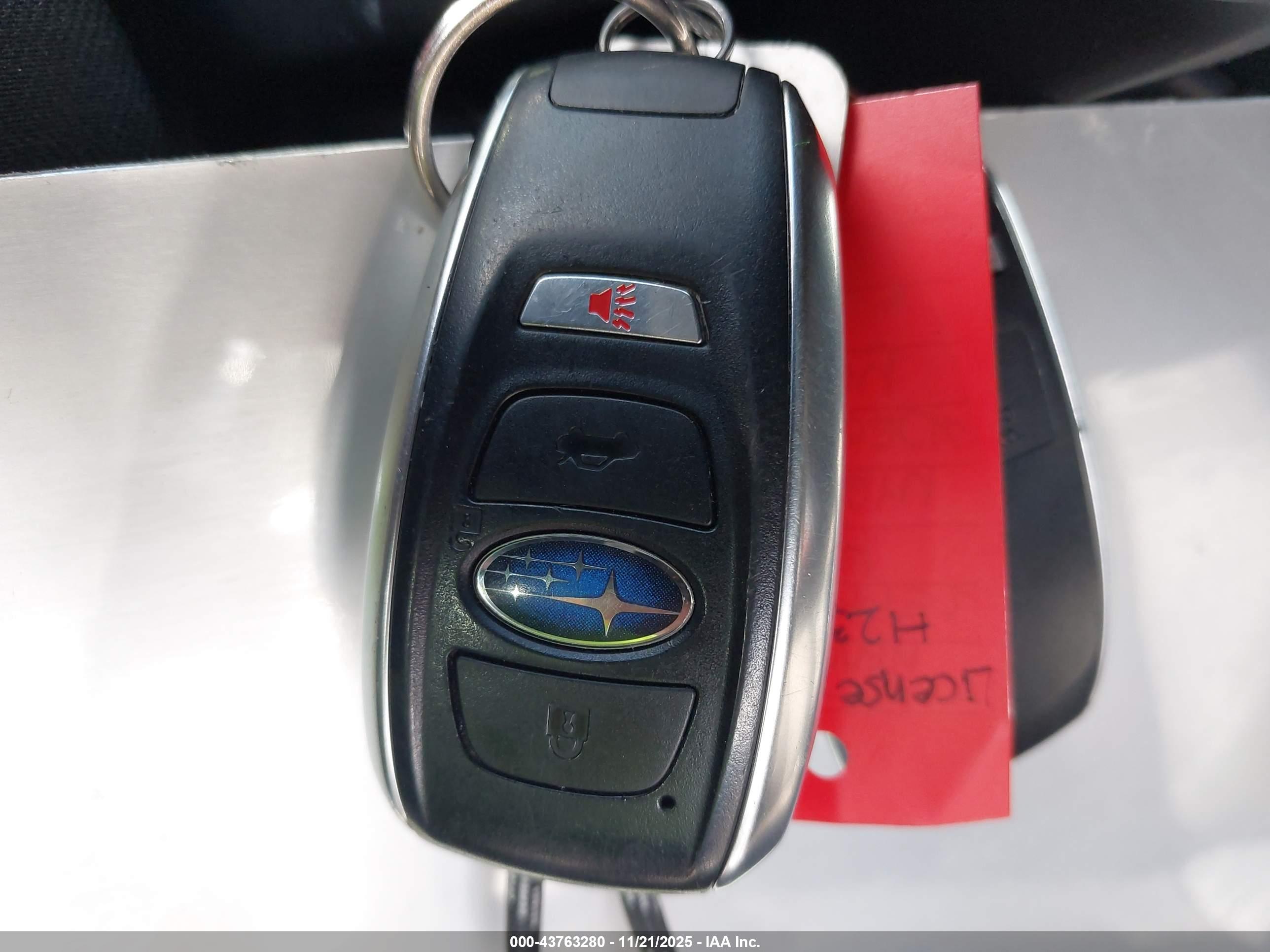 SUBARU OUTBACK image 11