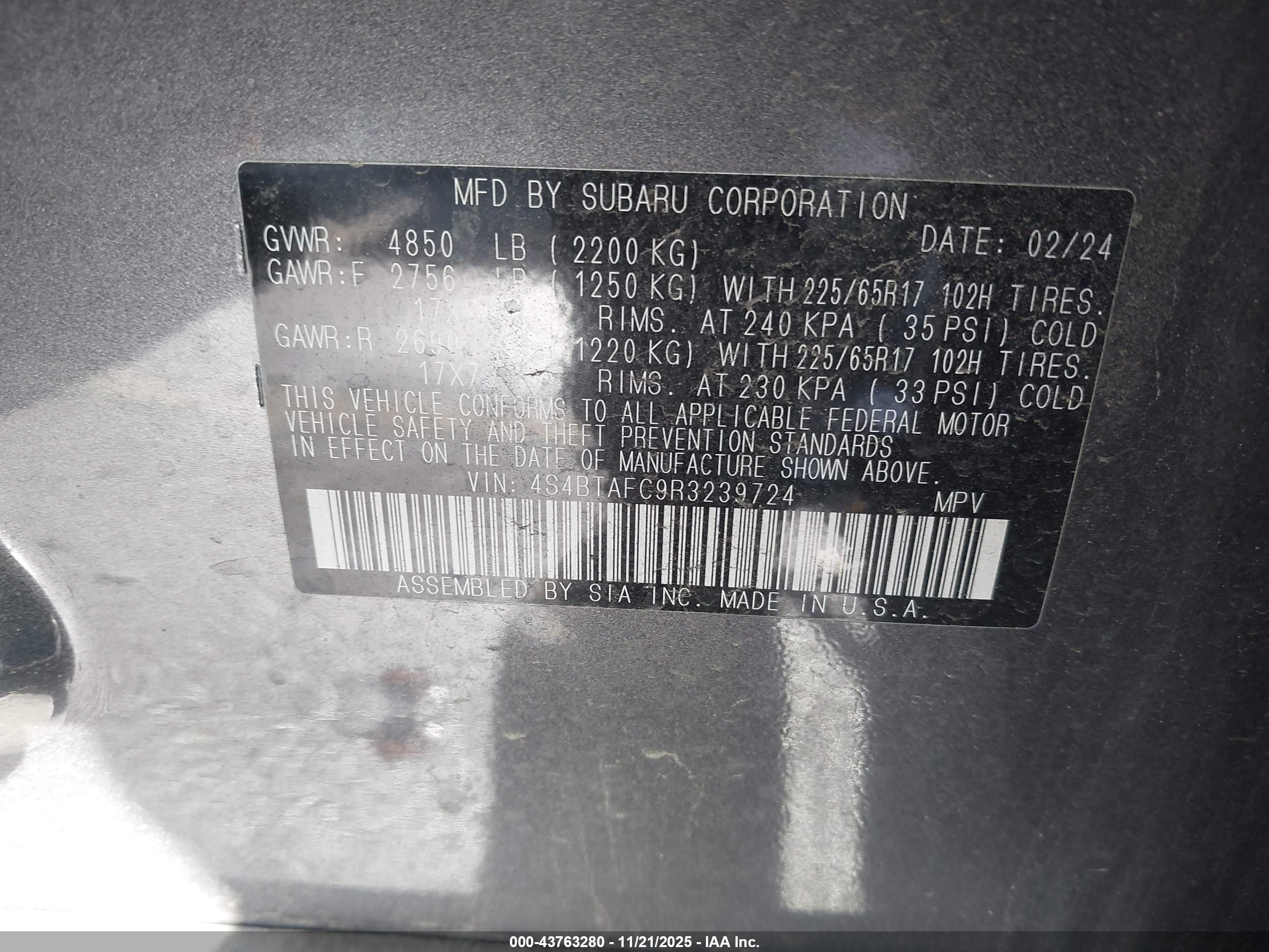 SUBARU OUTBACK image 9