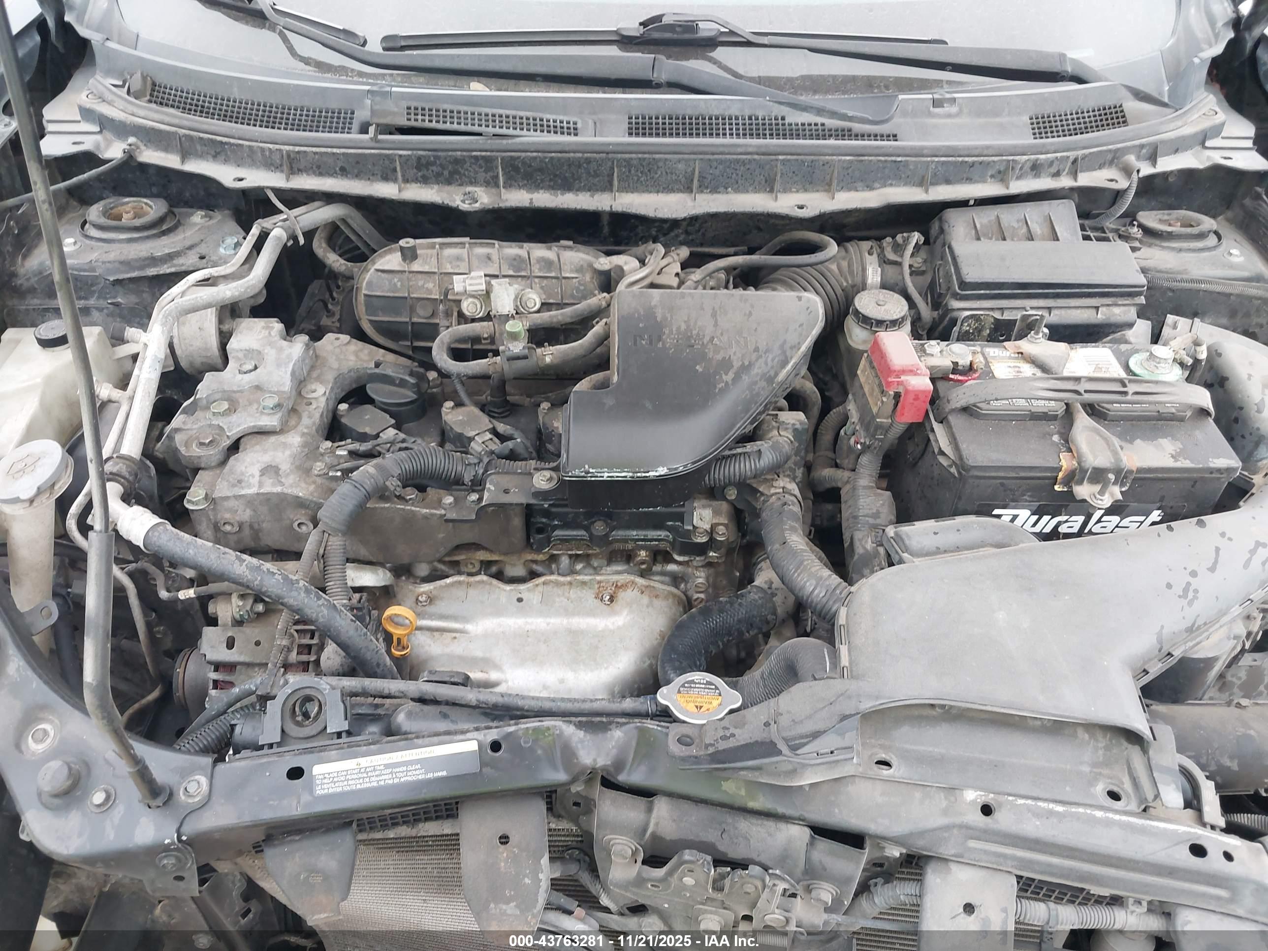 NISSAN ROGUE image 10
