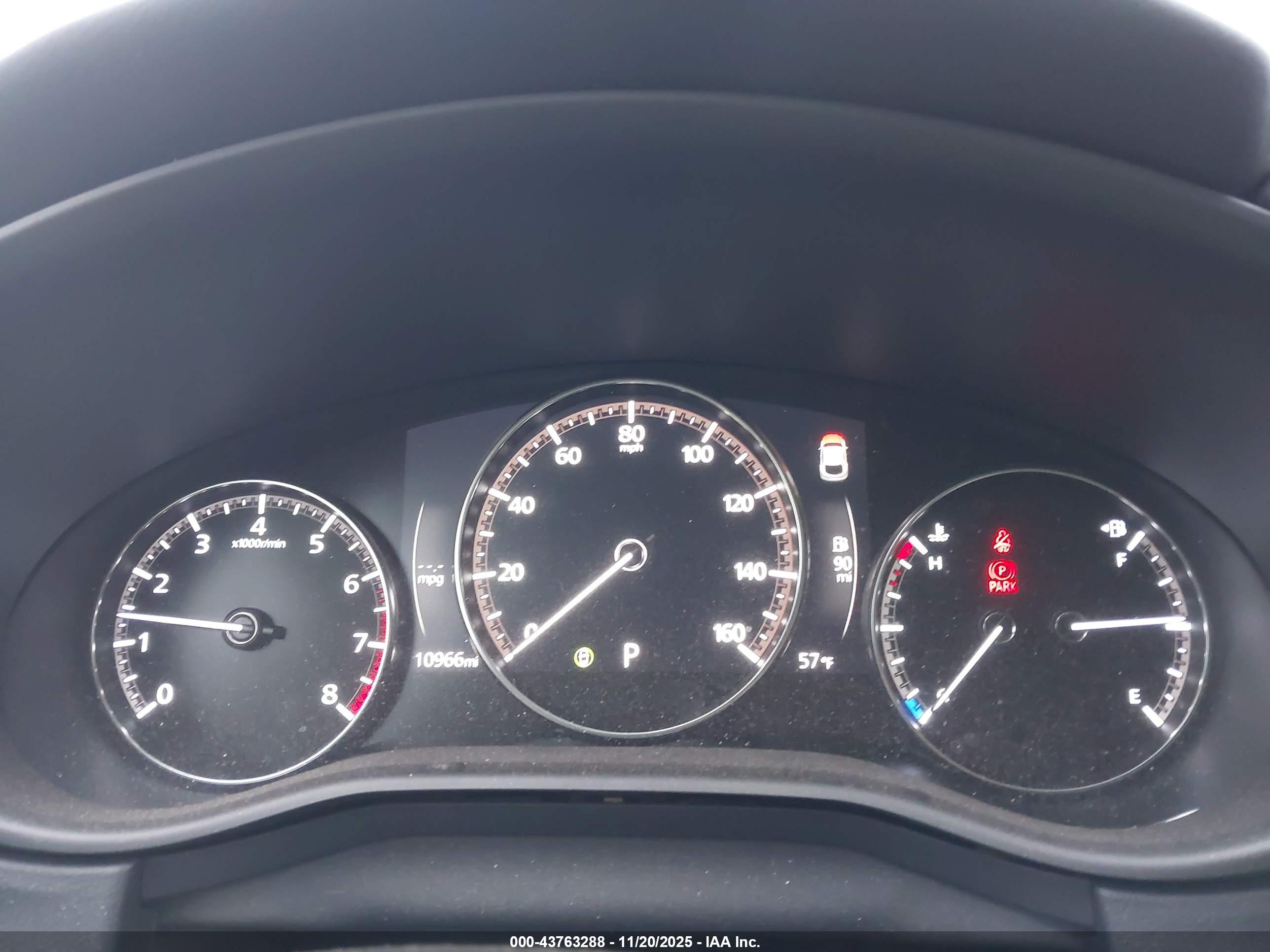 MAZDA CX-30 image 7