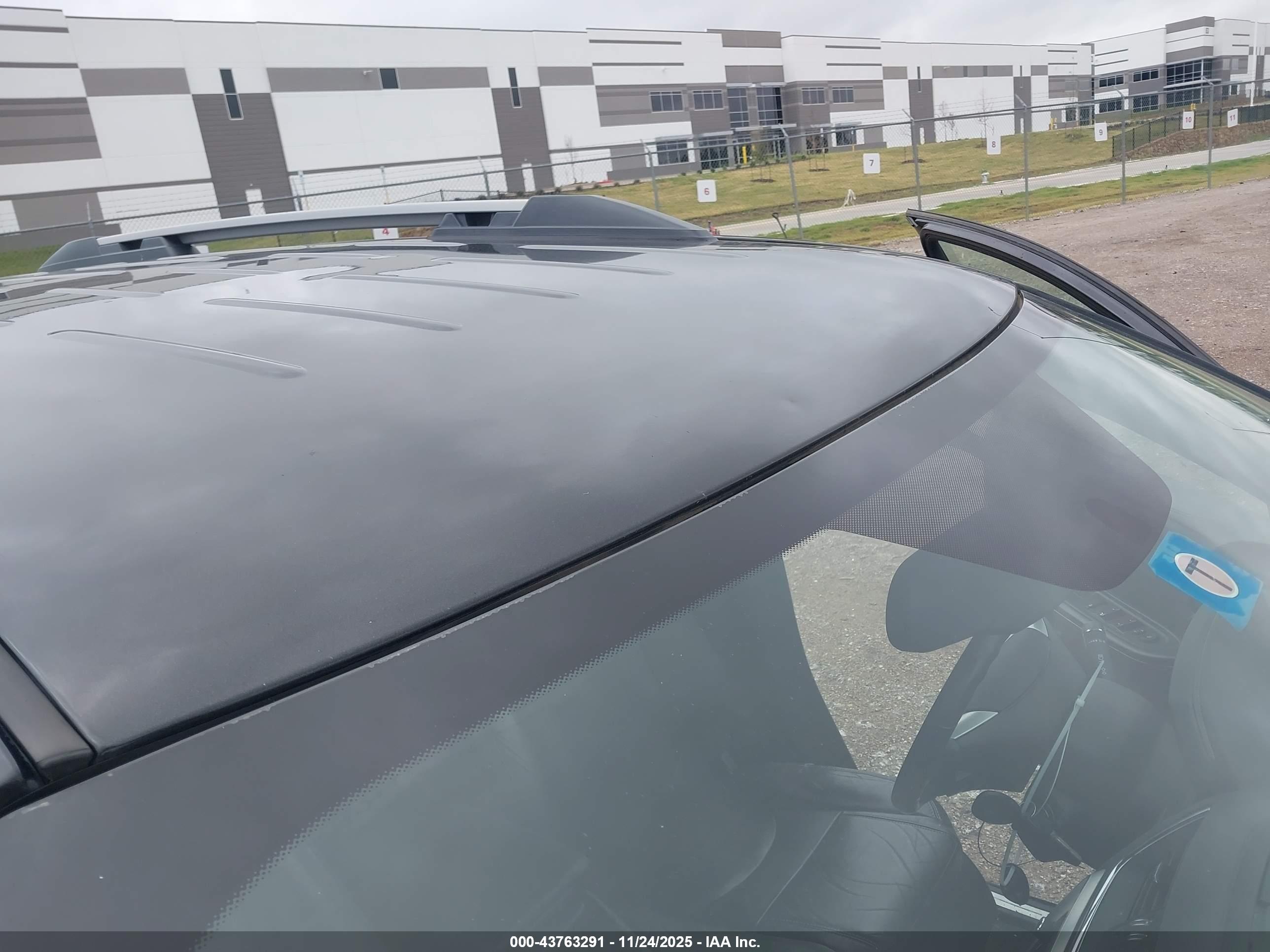GMC ACADIA image 6