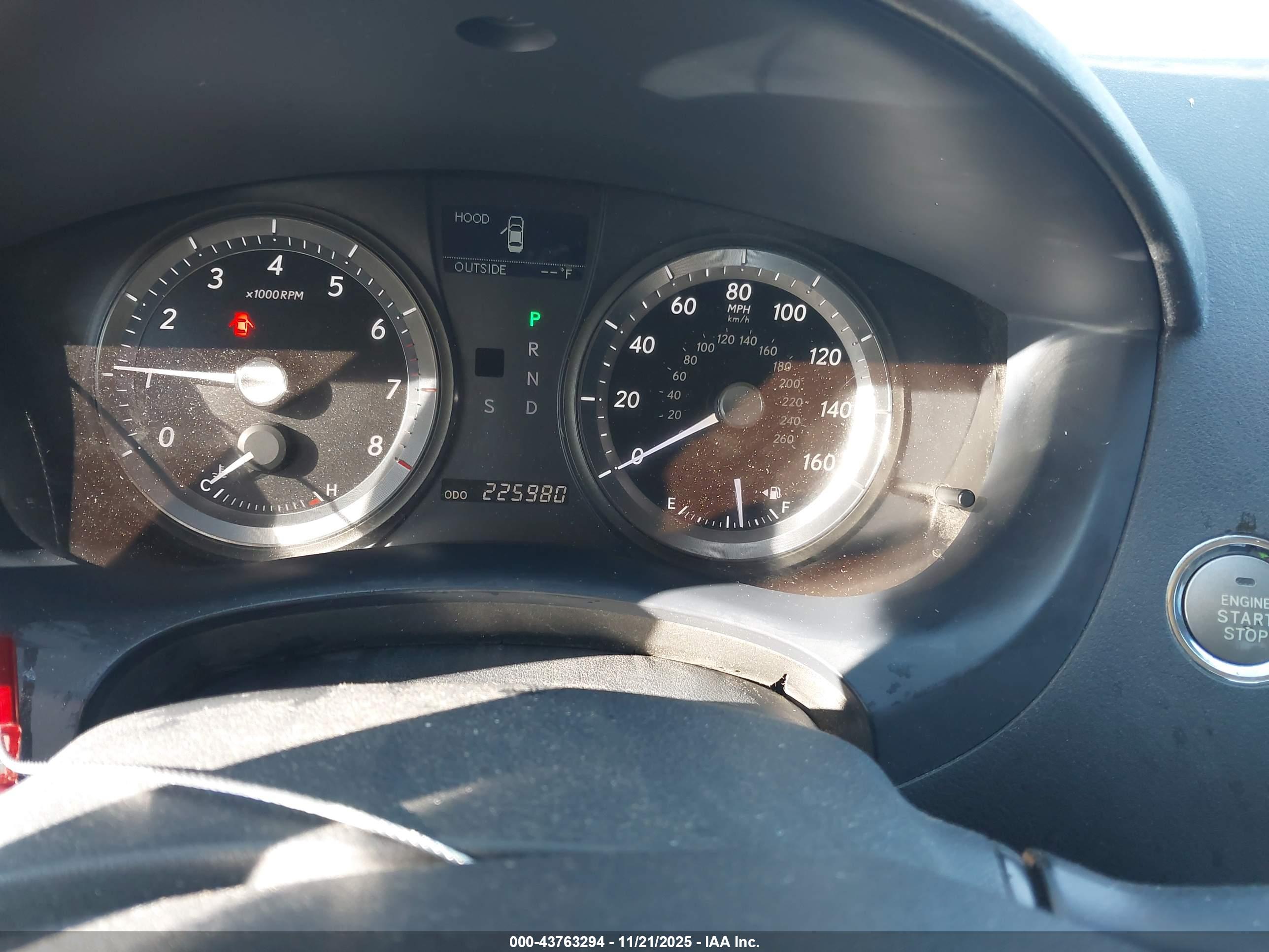 LEXUS ES image 7