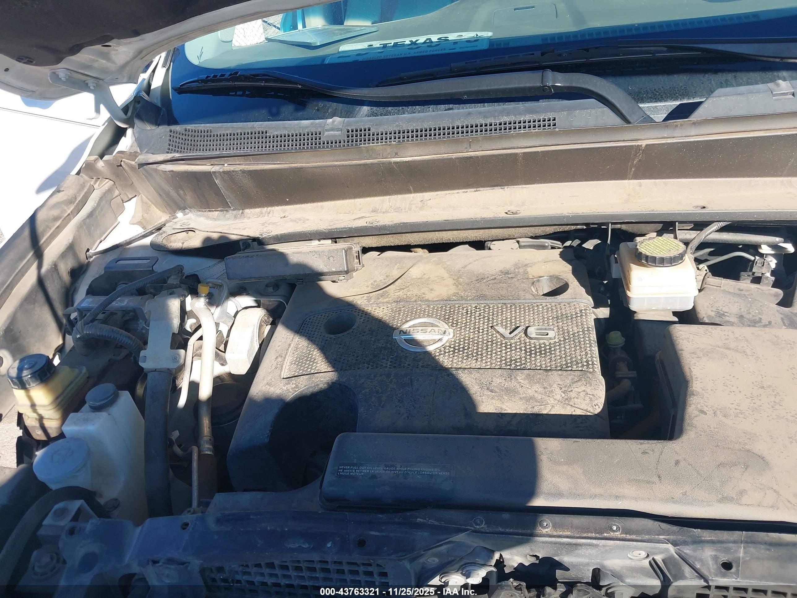 NISSAN PATHFINDER image 10
