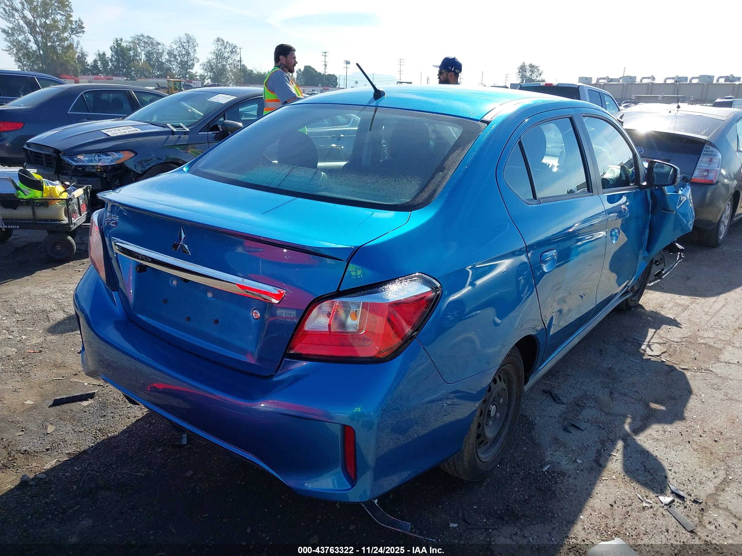 MITSUBISHI MIRAGE image 4
