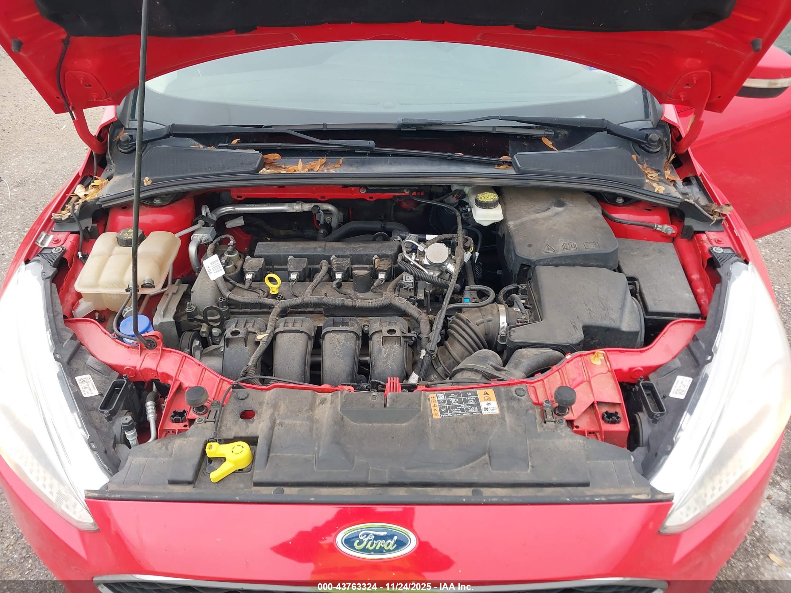 FORD FOCUS image 10