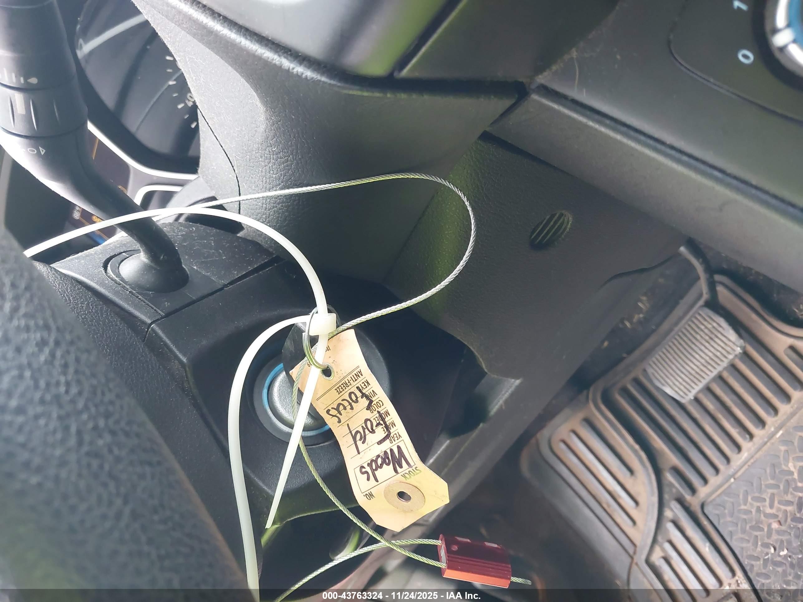 FORD FOCUS image 11