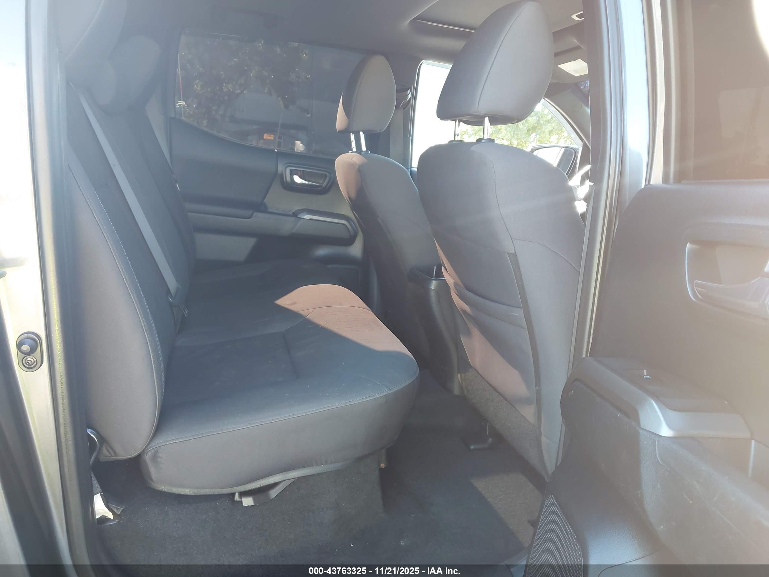 TOYOTA TACOMA image 8