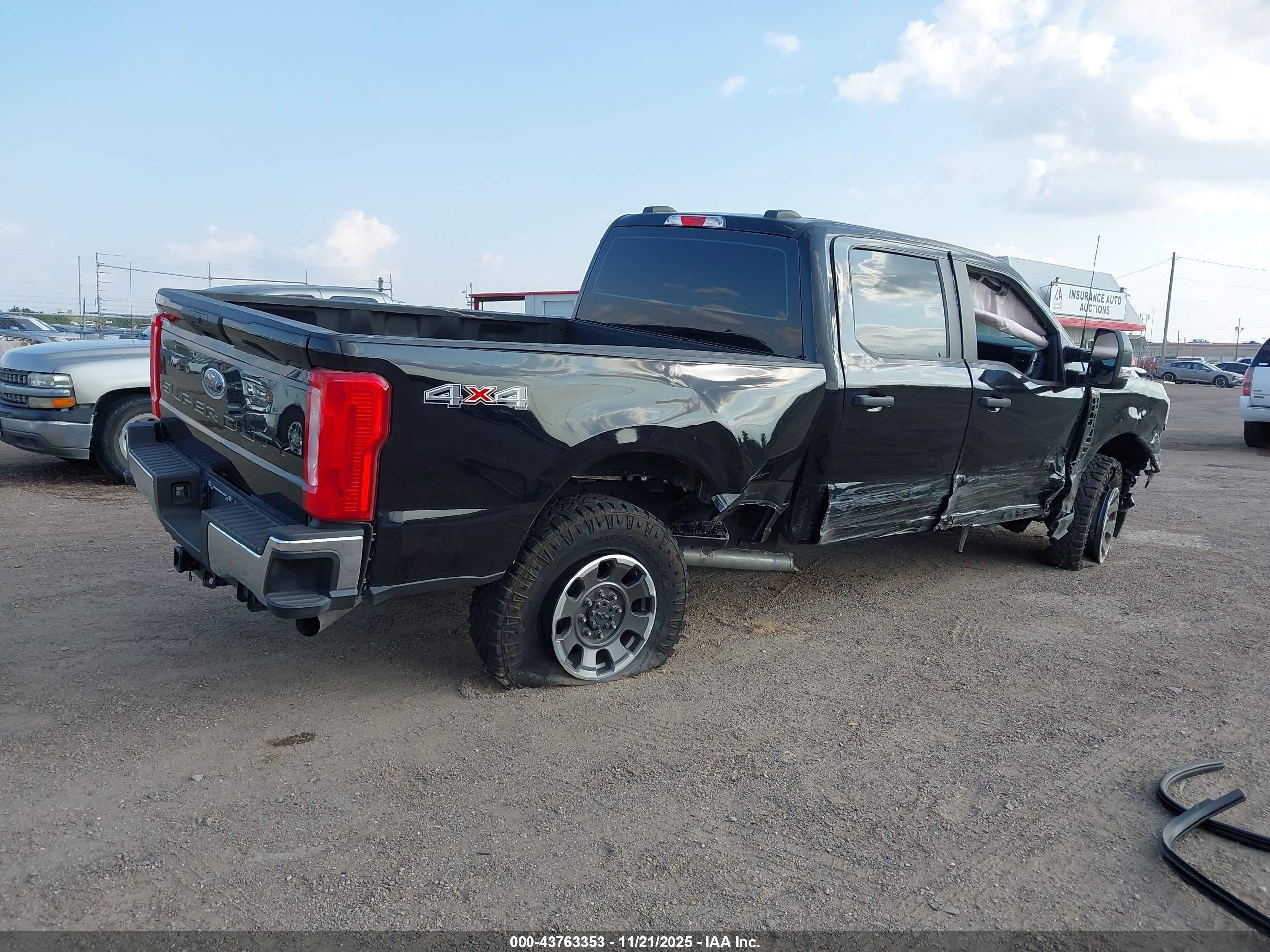 FORD F-250 image 4