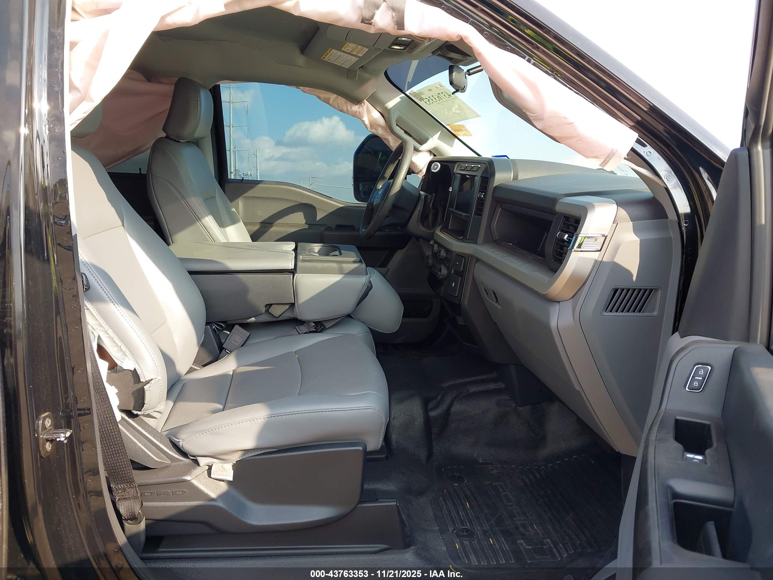 FORD F-250 image 5