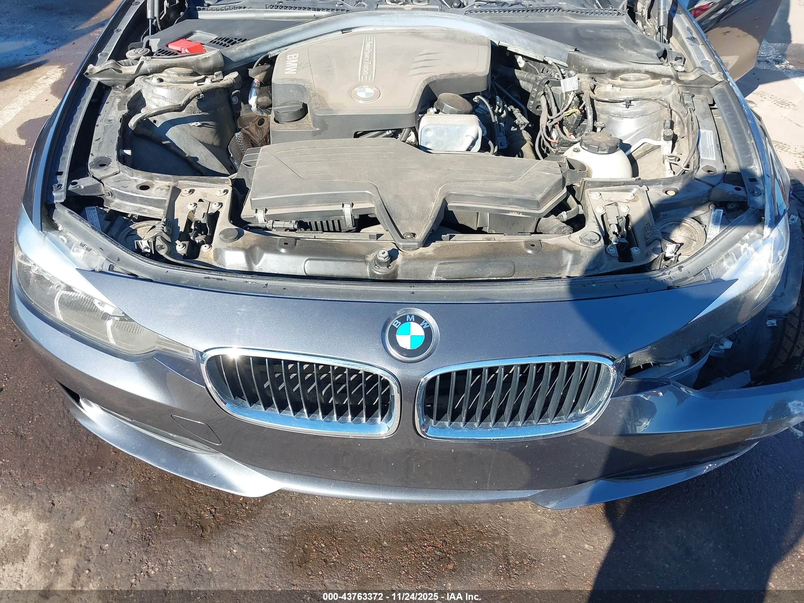 BMW 328I image 10