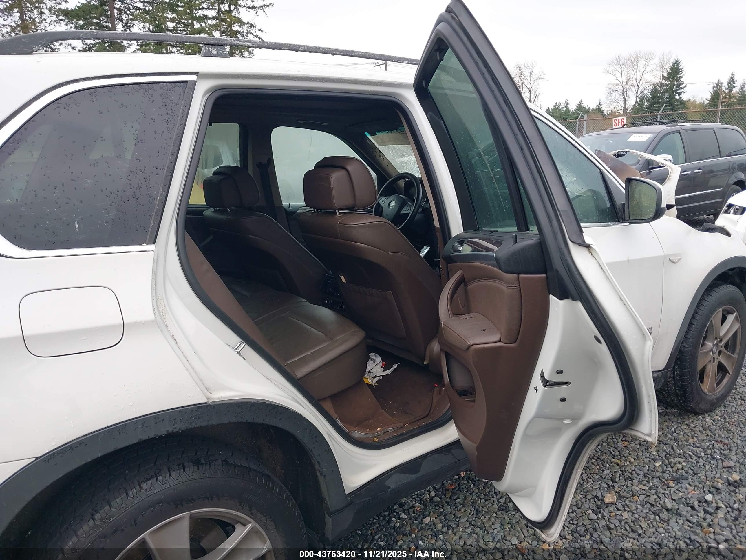 BMW X5 image 8