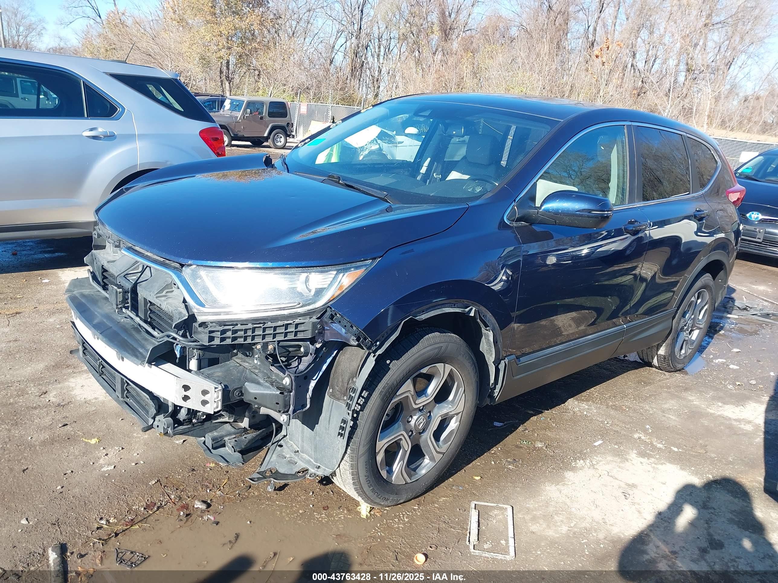 HONDA CR-V image 2