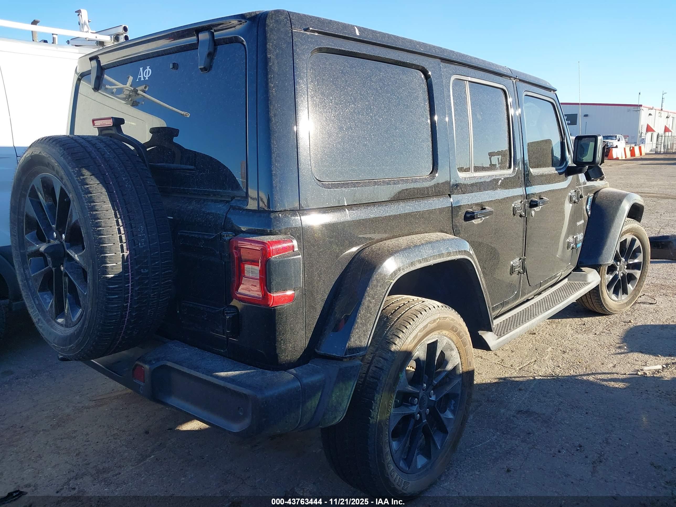 JEEP WRANGLER image 4