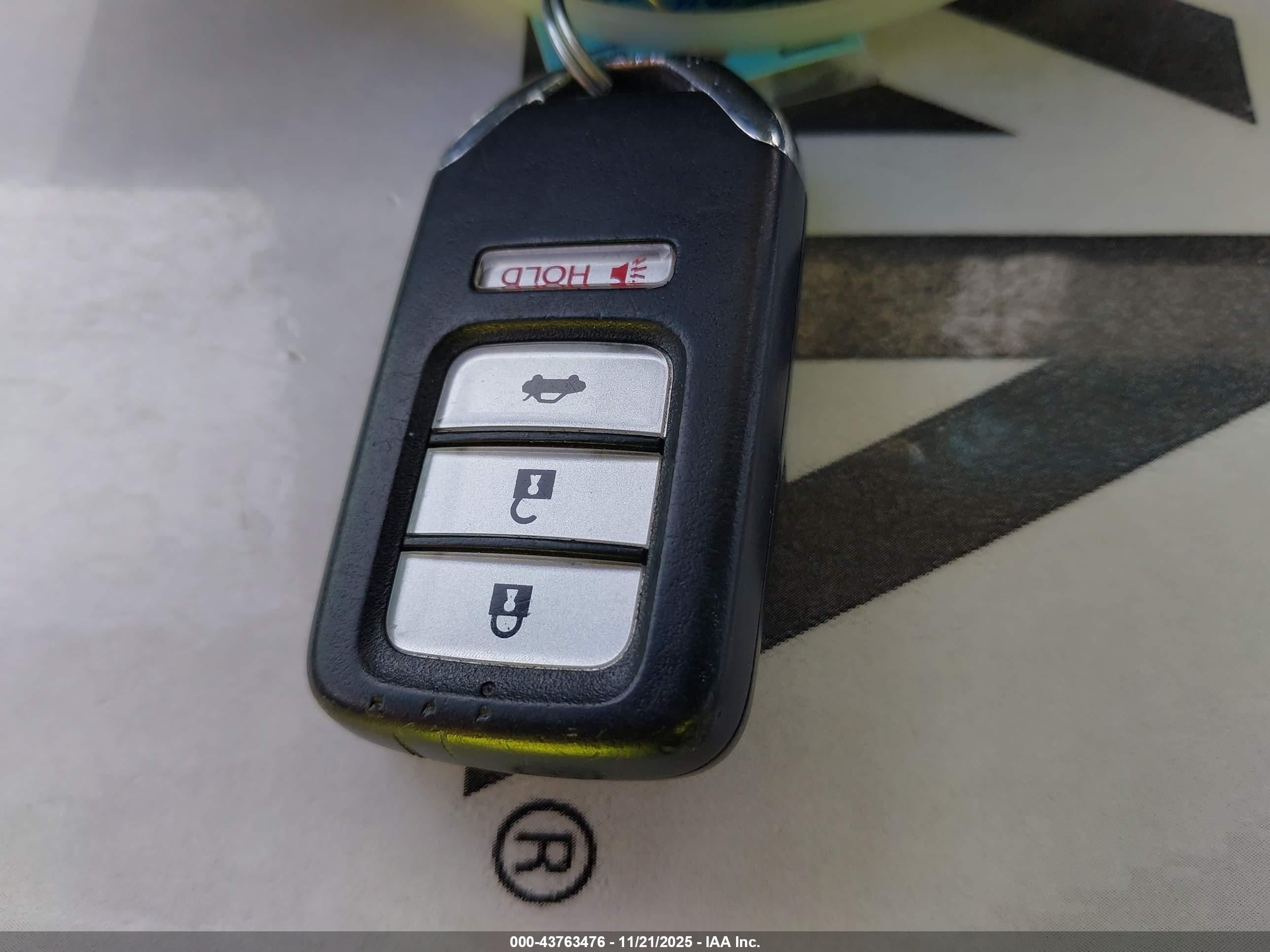 HONDA ACCORD image 11