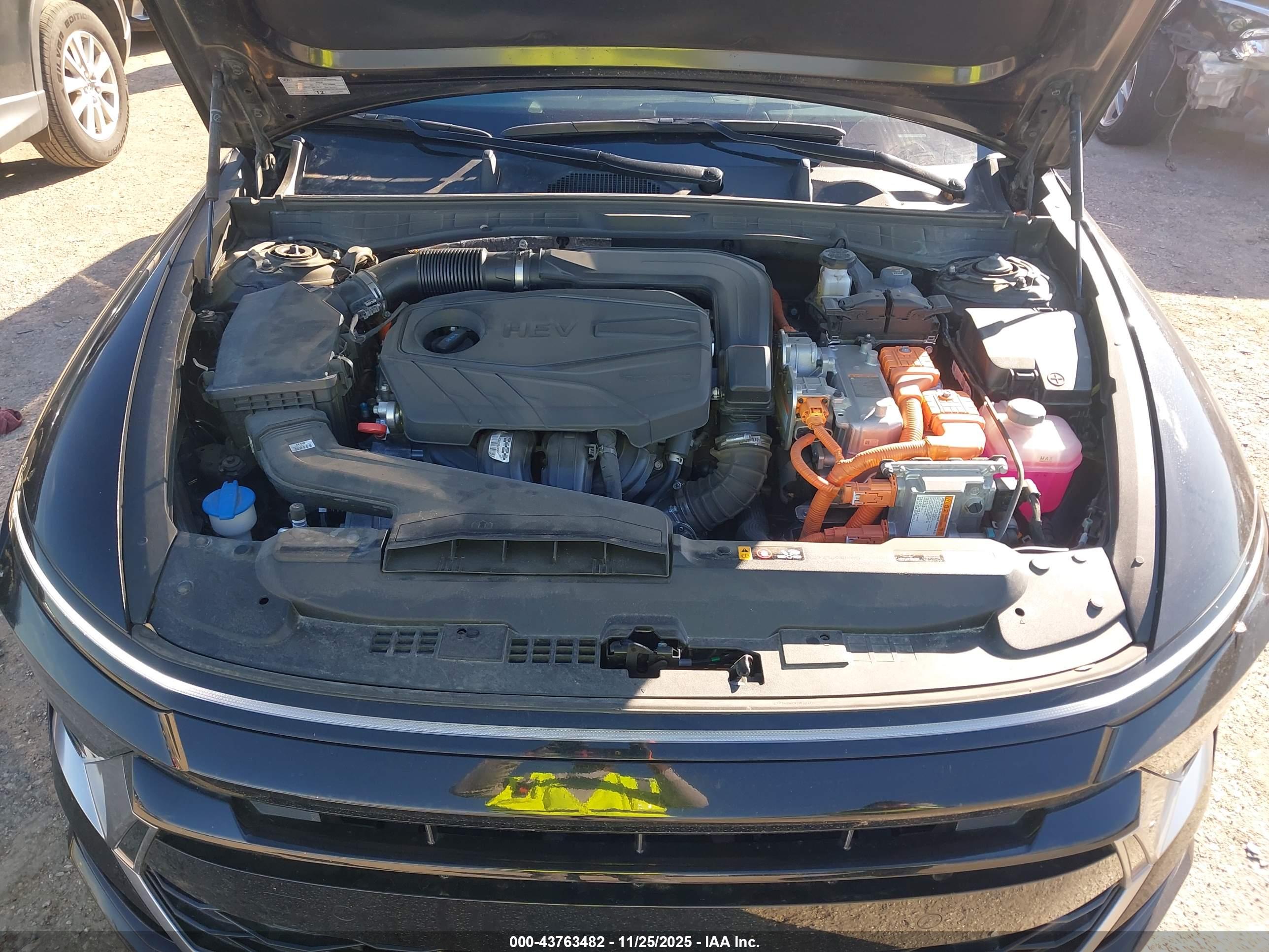 HYUNDAI SONATA image 10