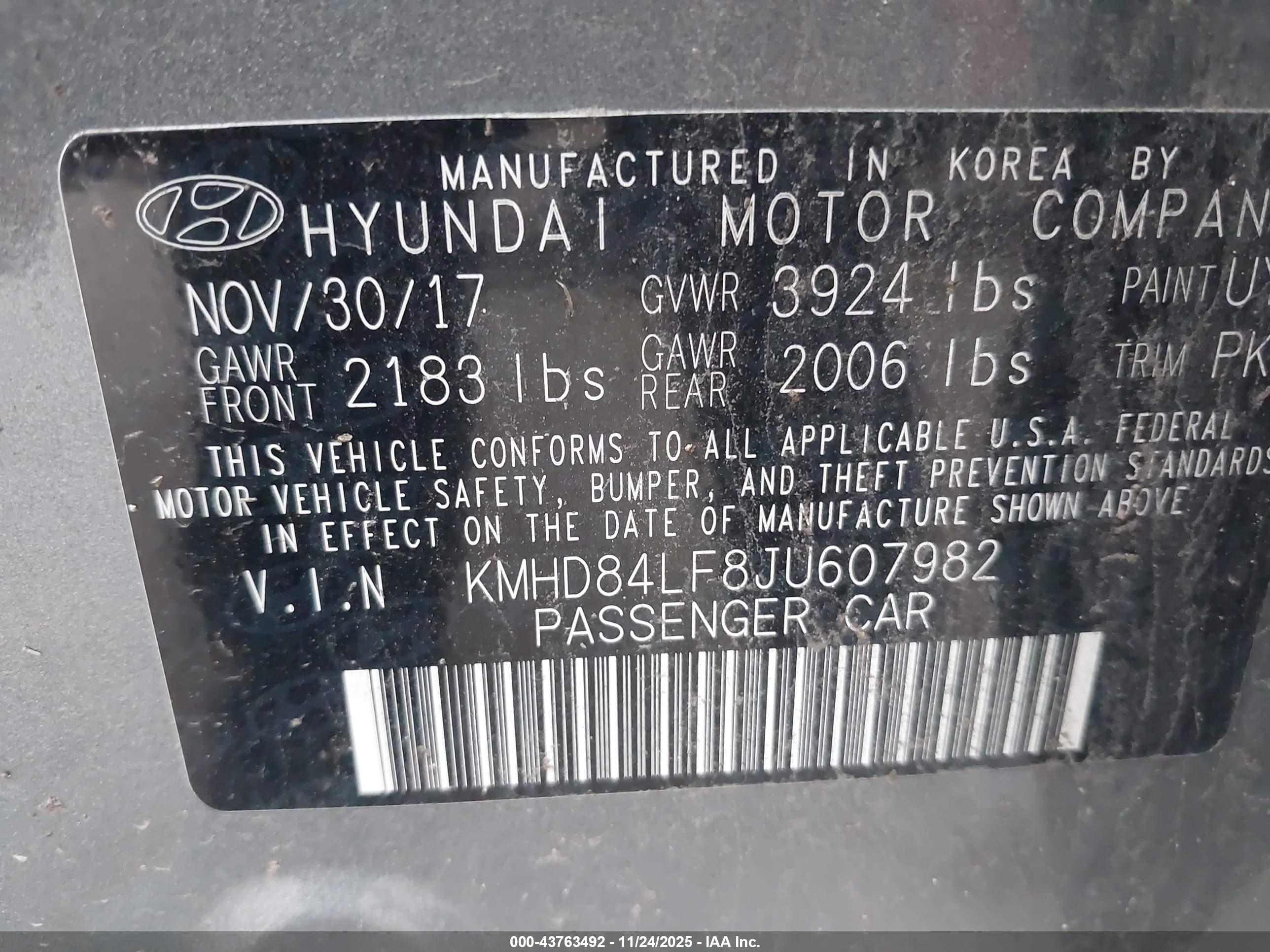 HYUNDAI ELANTRA image 9