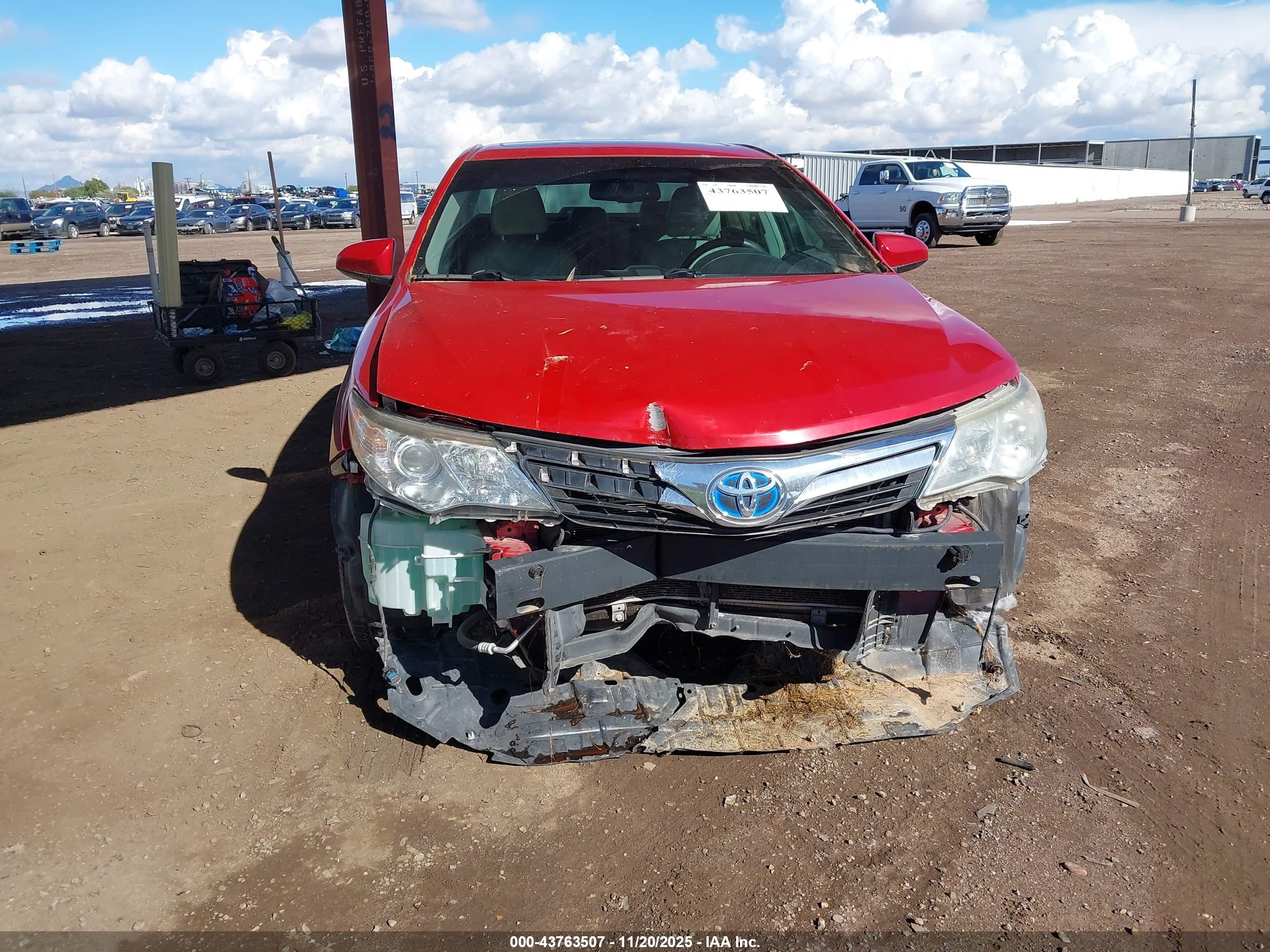 TOYOTA CAMRY image 6