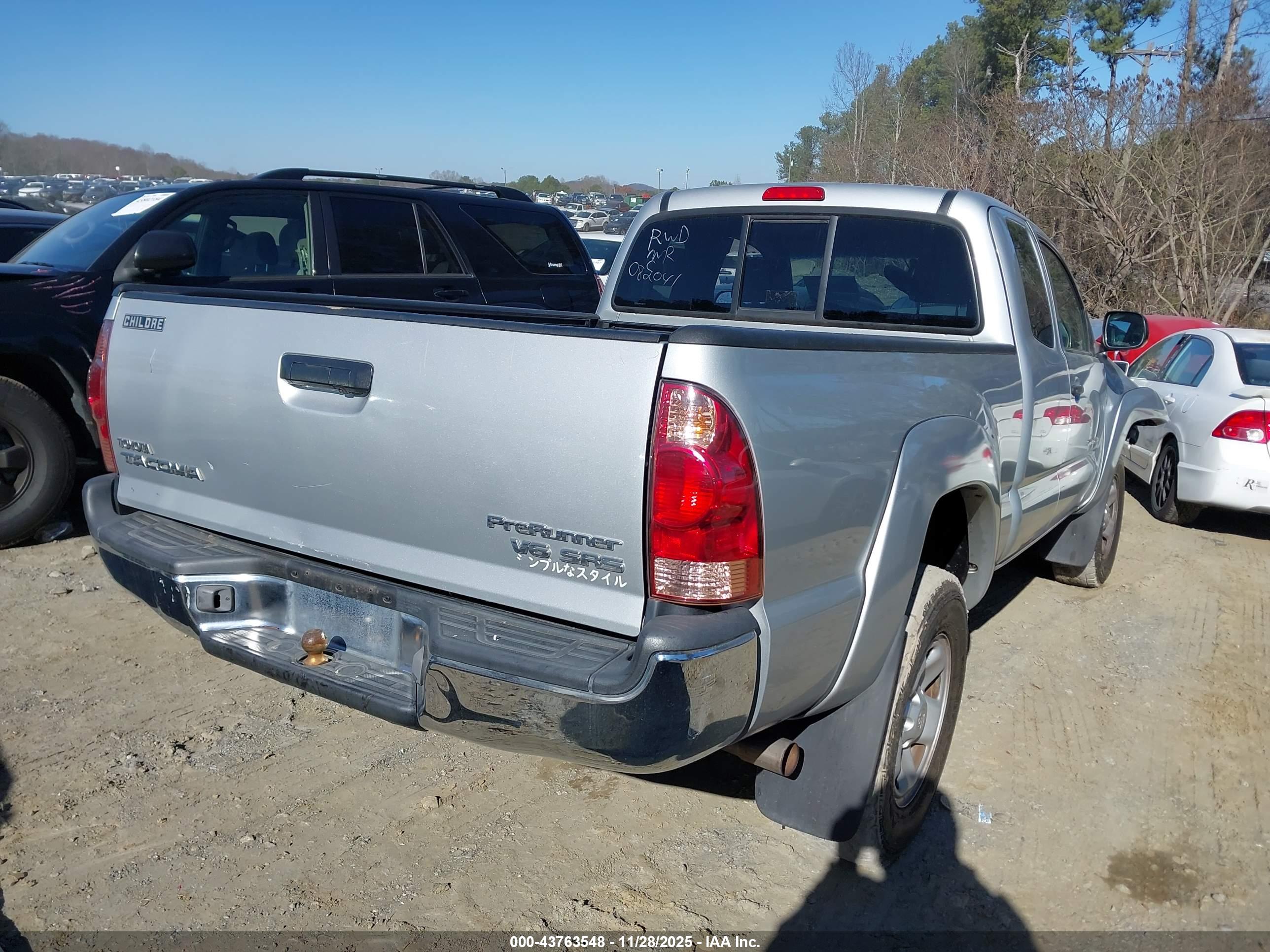 TOYOTA TACOMA image 4