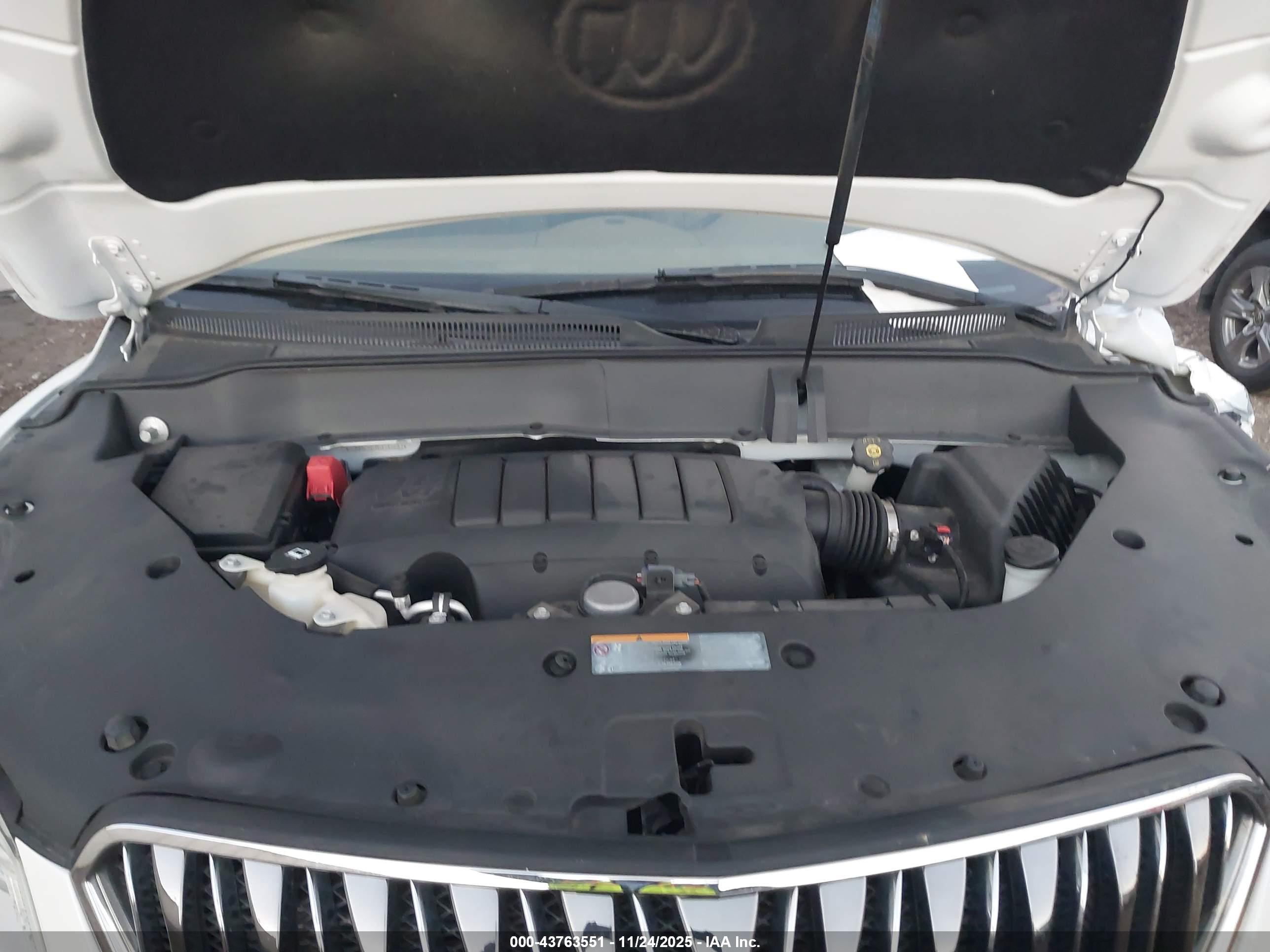 BUICK ENCLAVE image 10