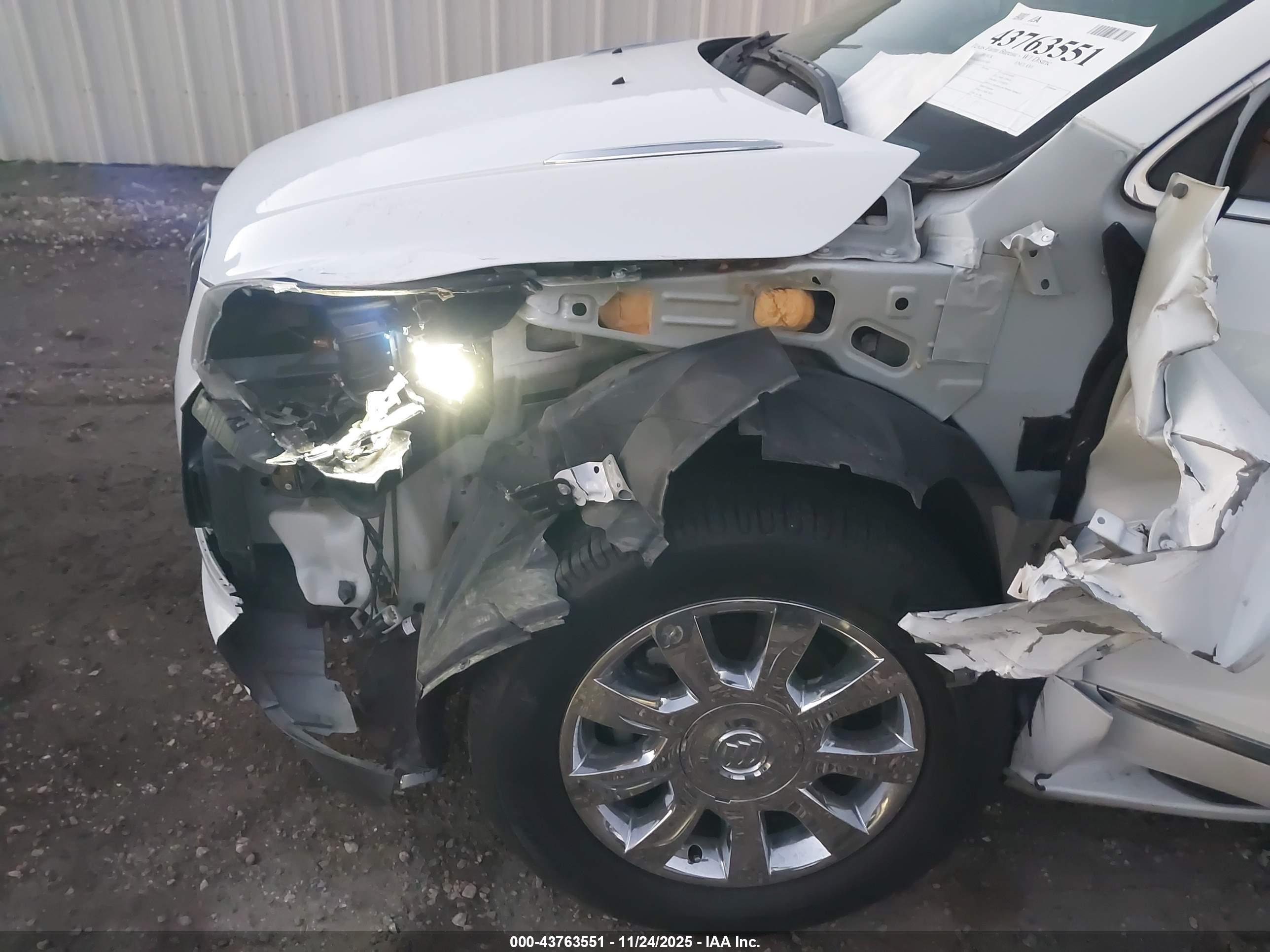 BUICK ENCLAVE image 6
