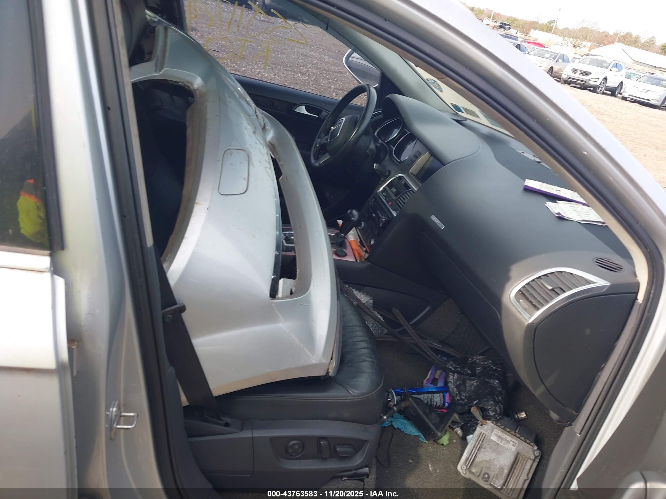 AUDI Q7 image 5