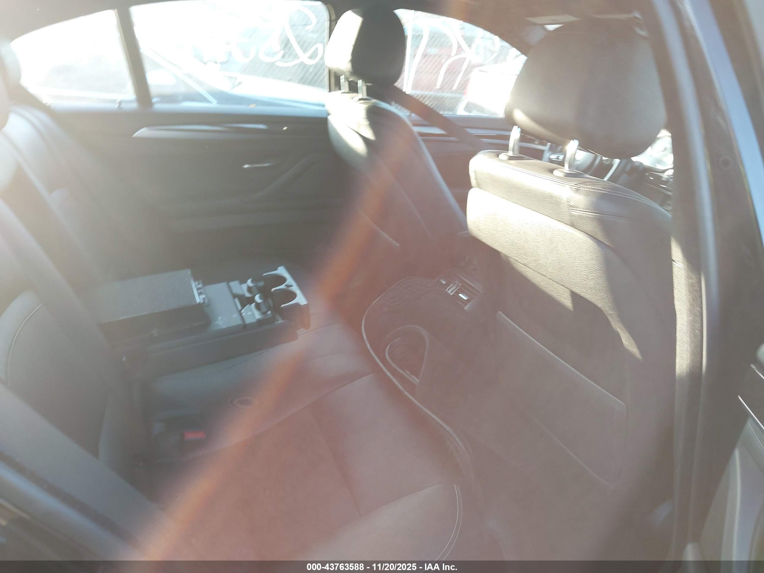 BMW 528I image 8