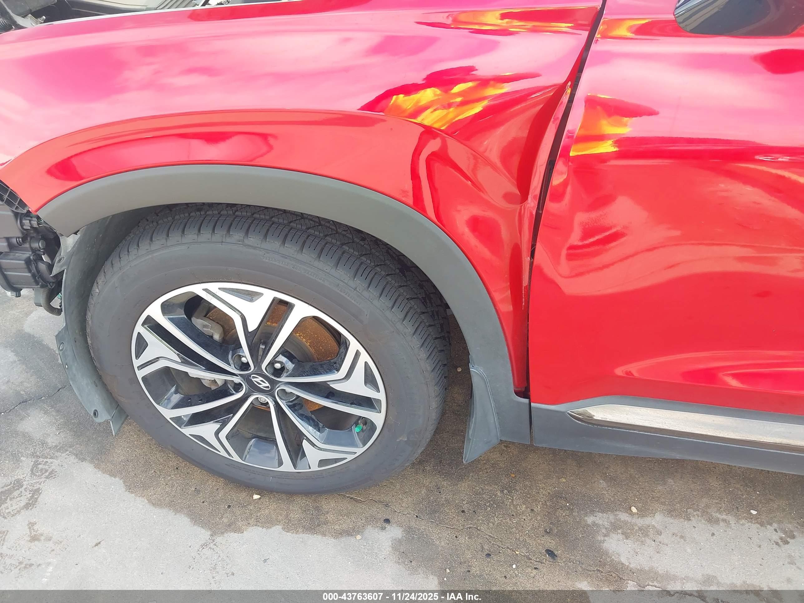 HYUNDAI SANTA image 6