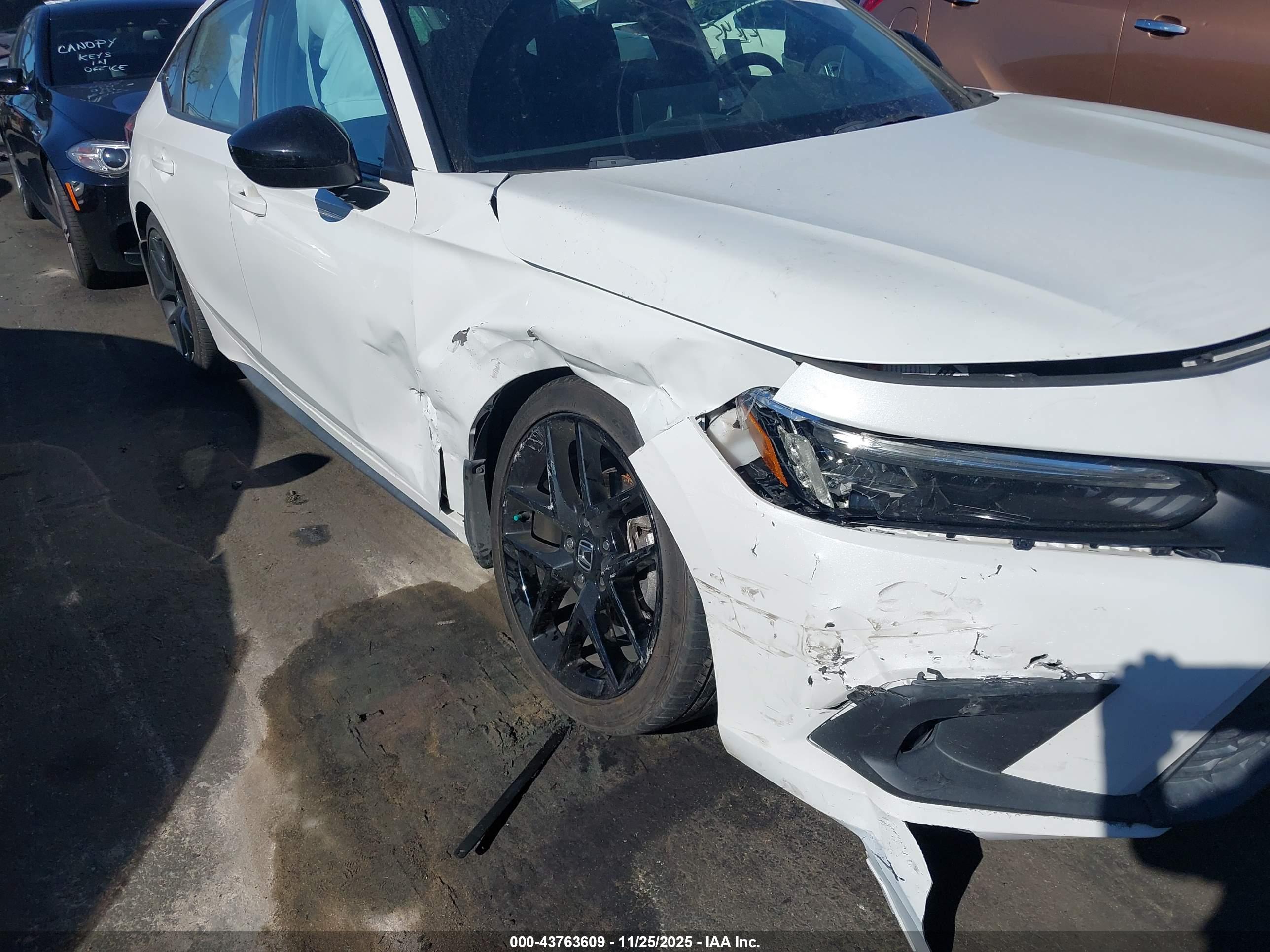 HONDA CIVIC image 6