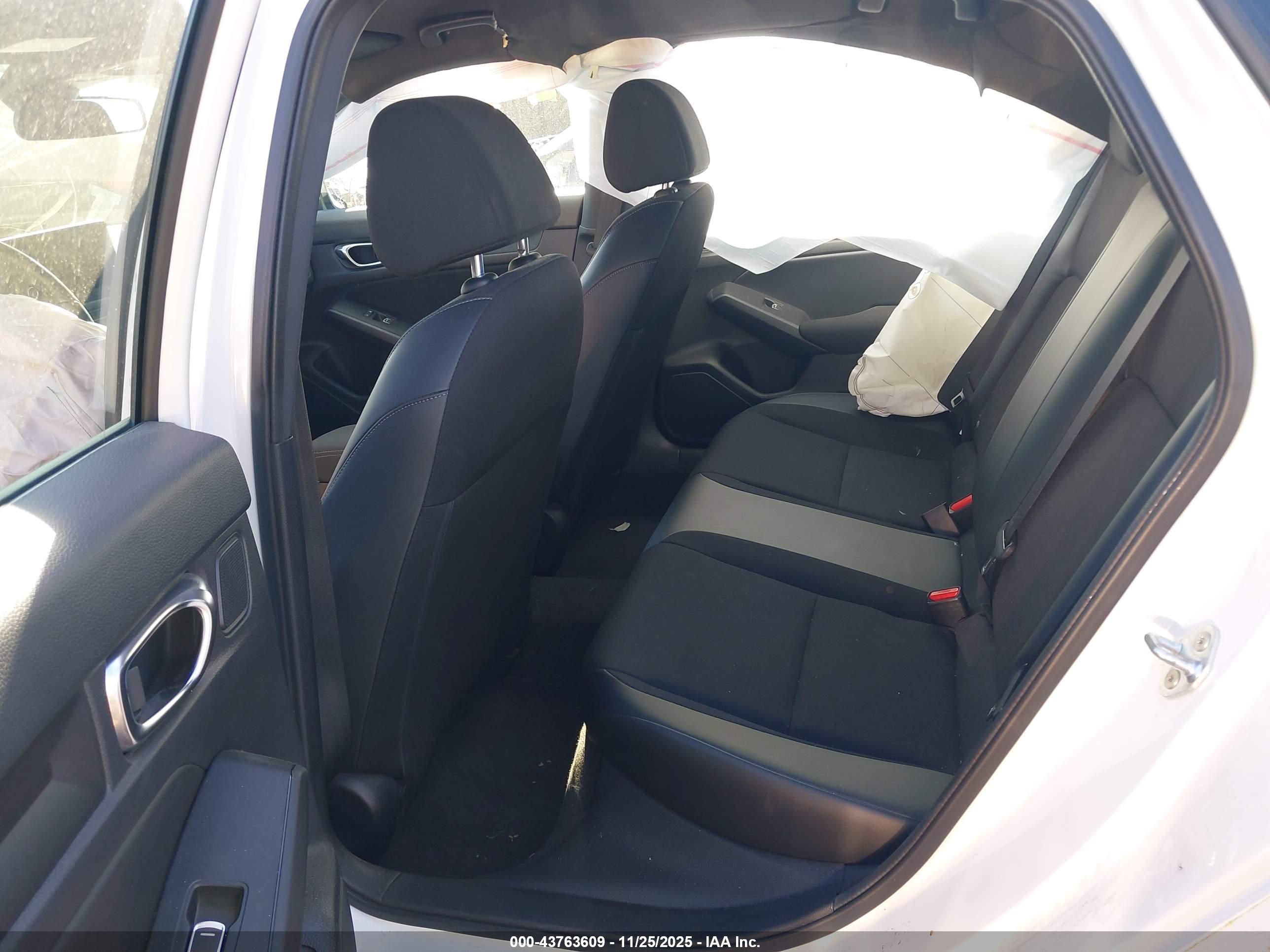 HONDA CIVIC image 8