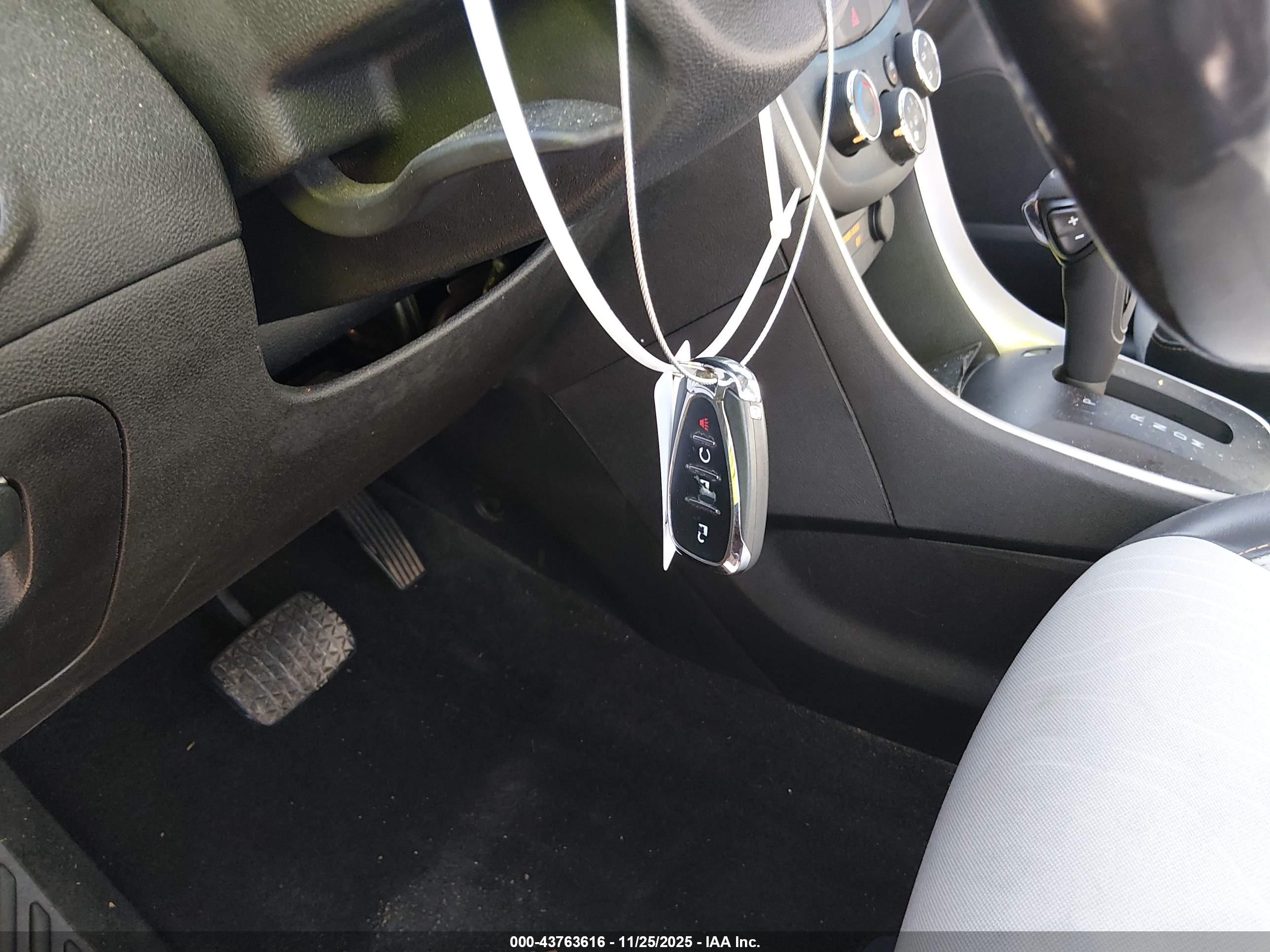 CHEVROLET TRAX image 11
