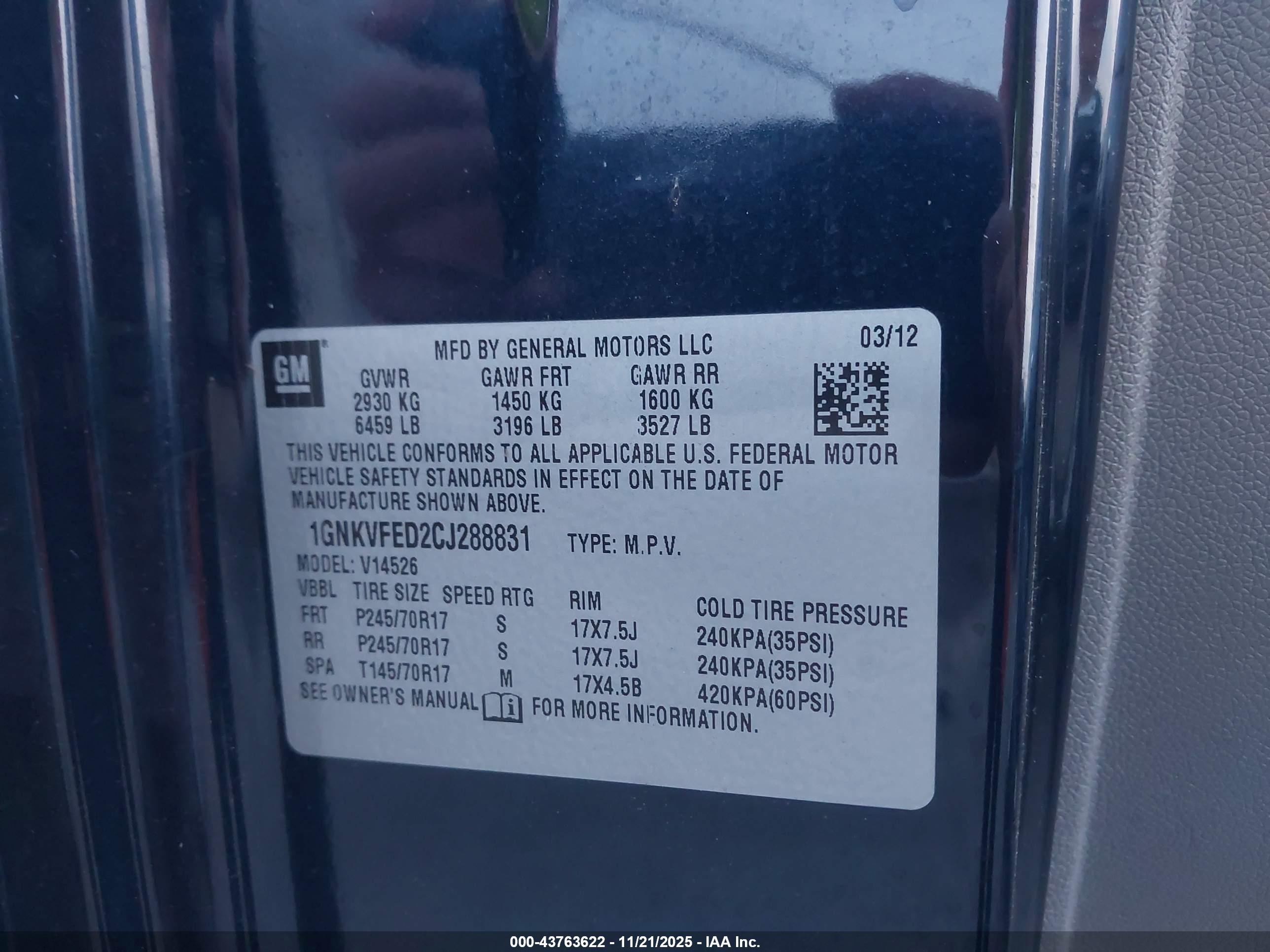 CHEVROLET TRAVERSE image 9