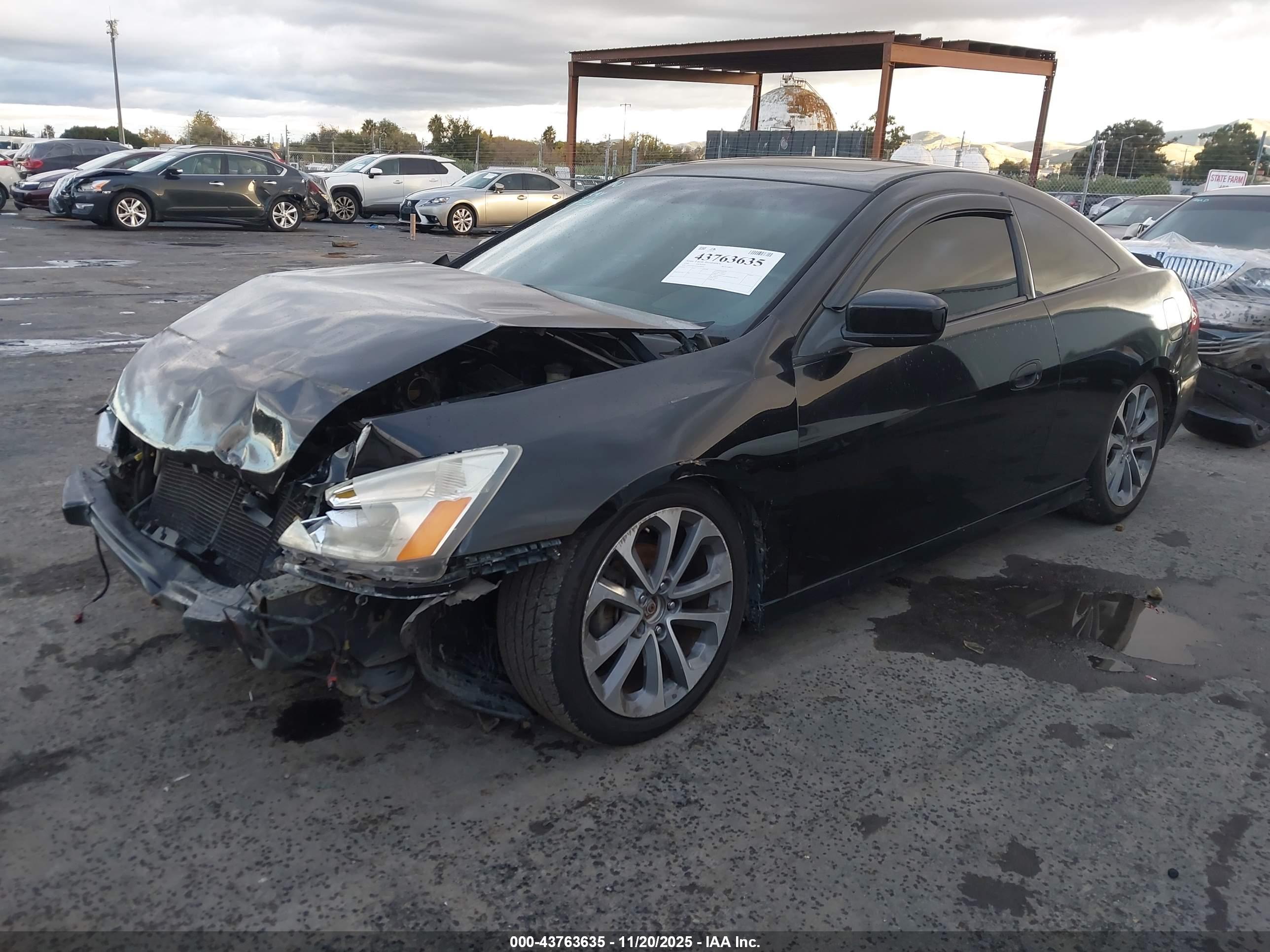 HONDA ACCORD image 2