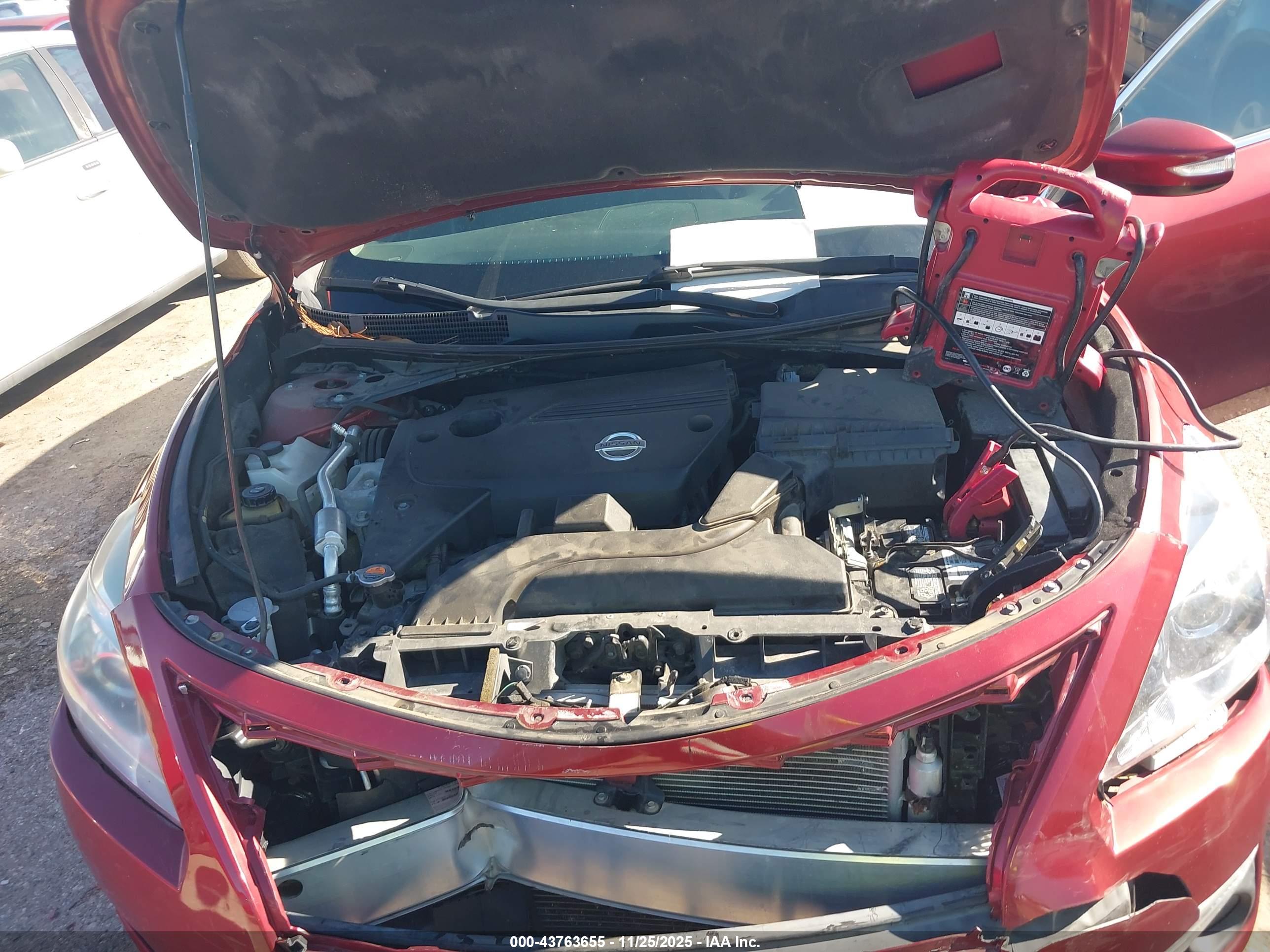 NISSAN ALTIMA image 10