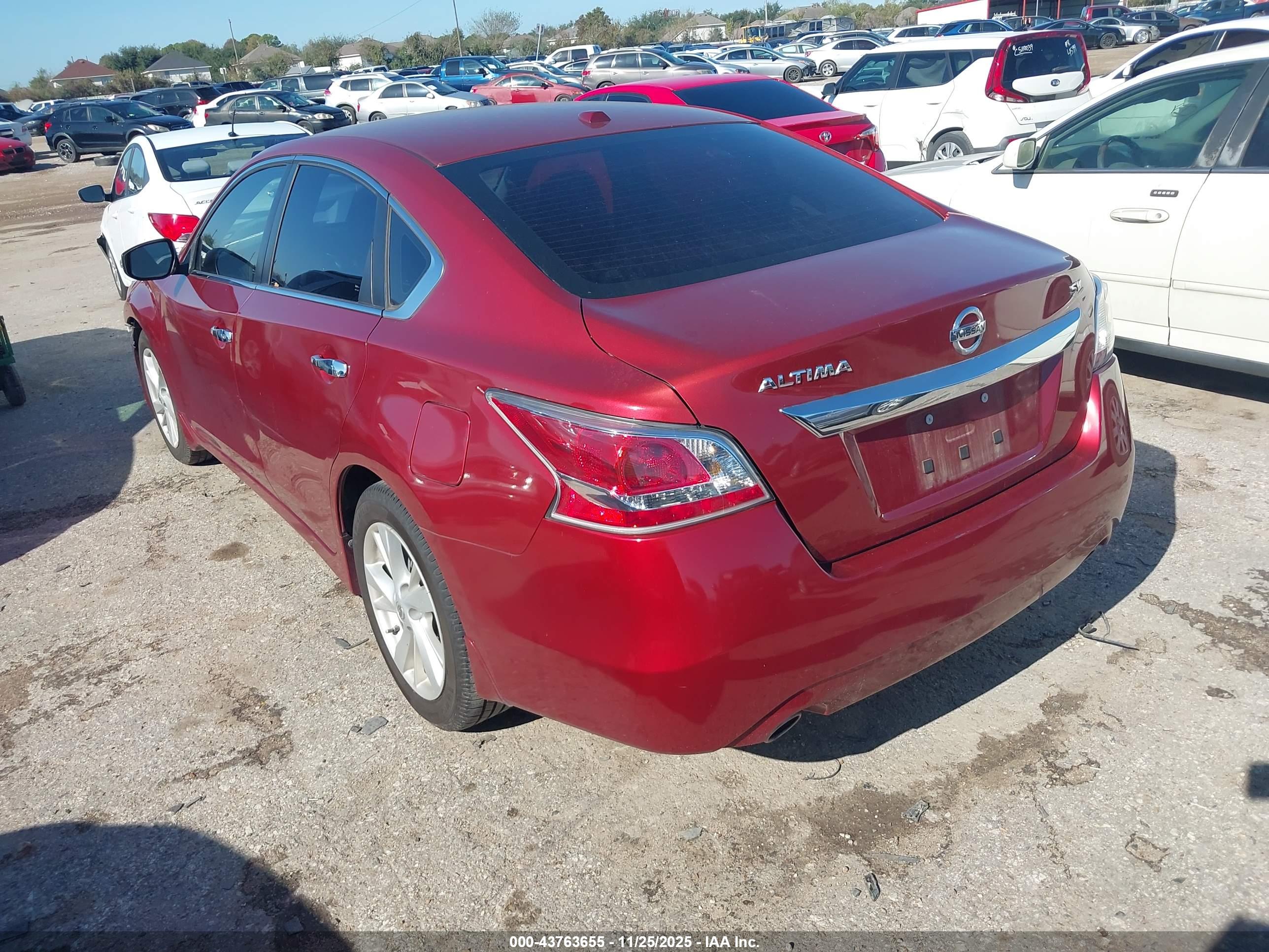 NISSAN ALTIMA image 3