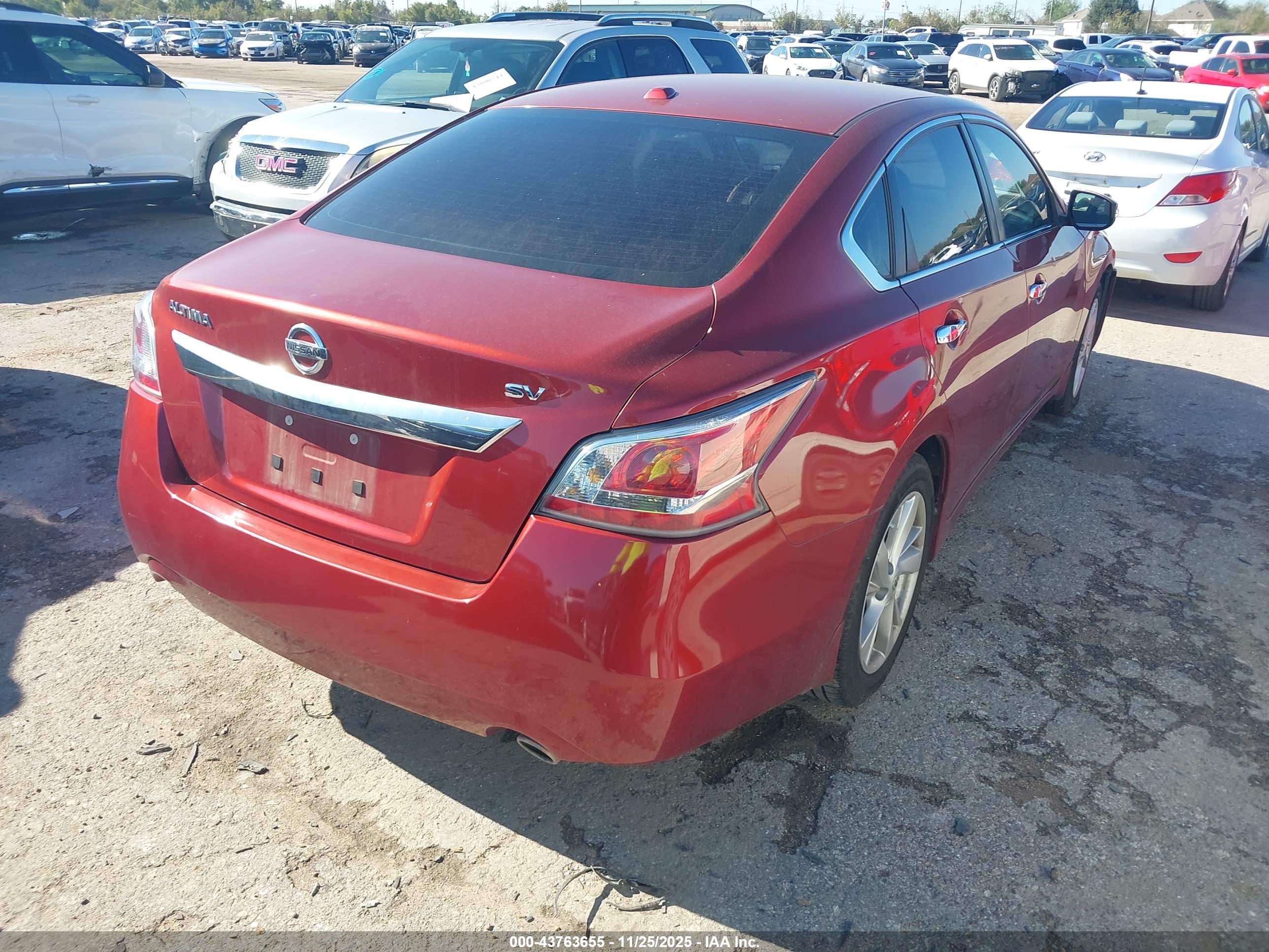 NISSAN ALTIMA image 4