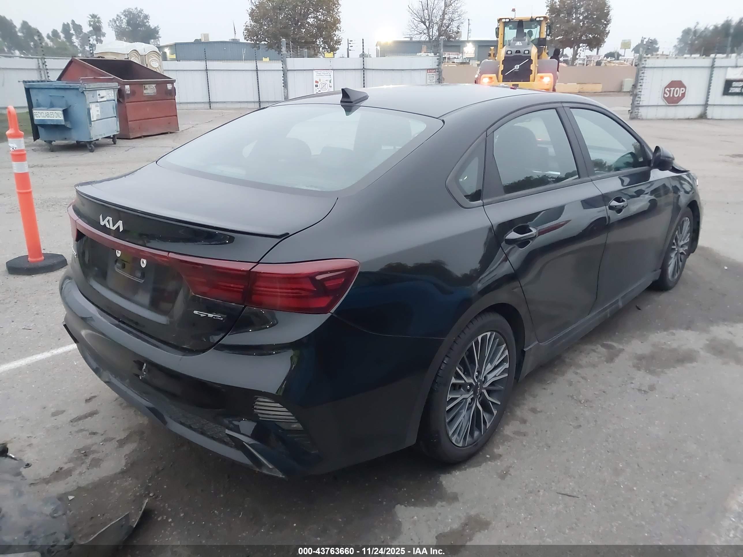KIA FORTE image 4