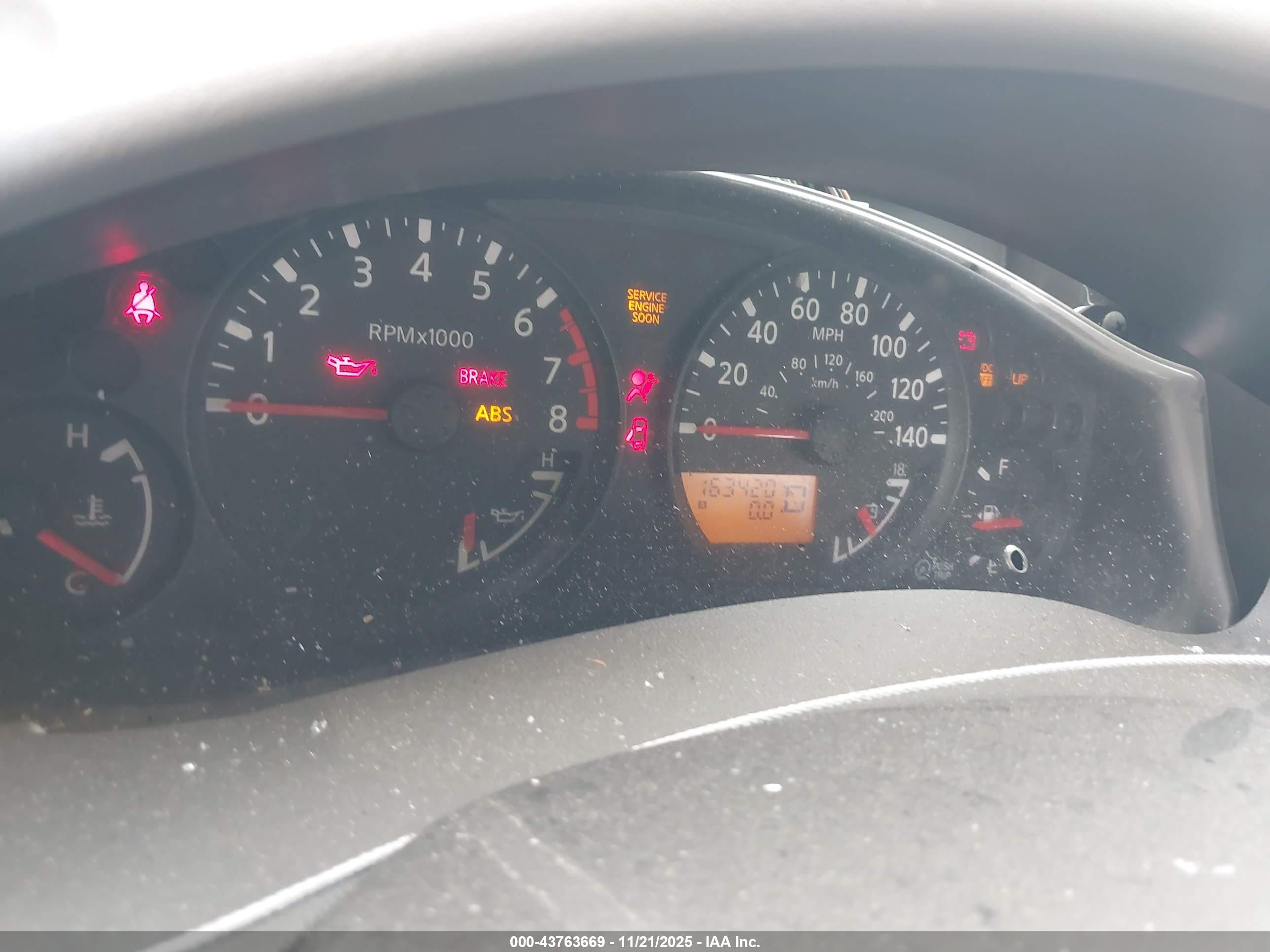 NISSAN XTERRA image 7