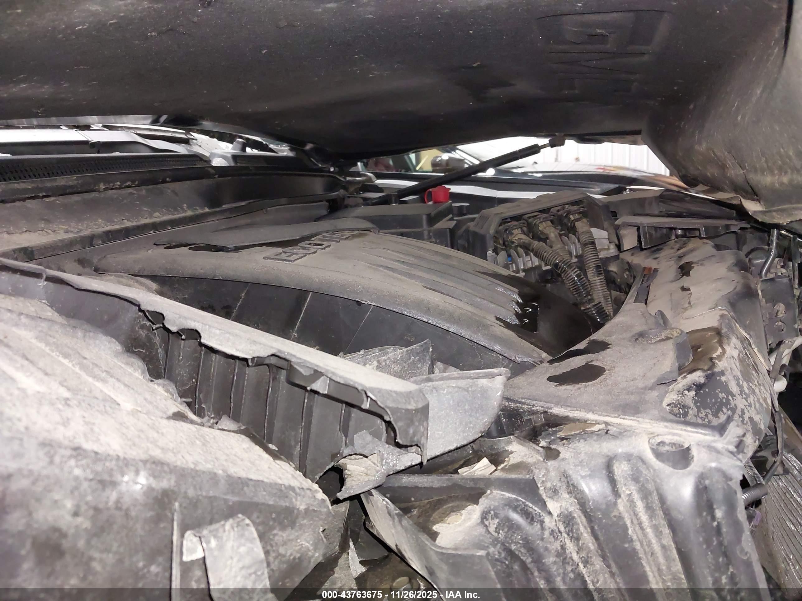 GMC TERRAIN image 10