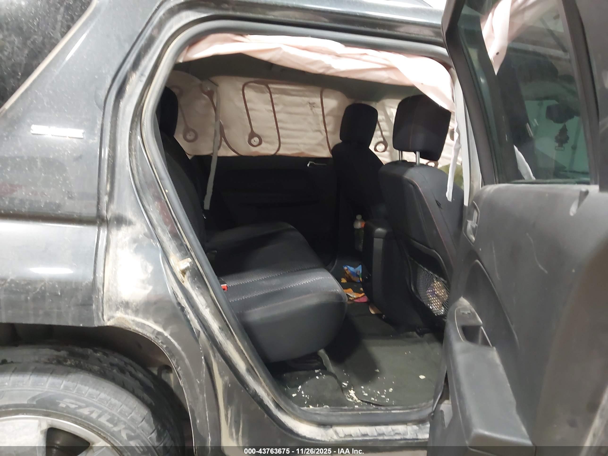 GMC TERRAIN image 8