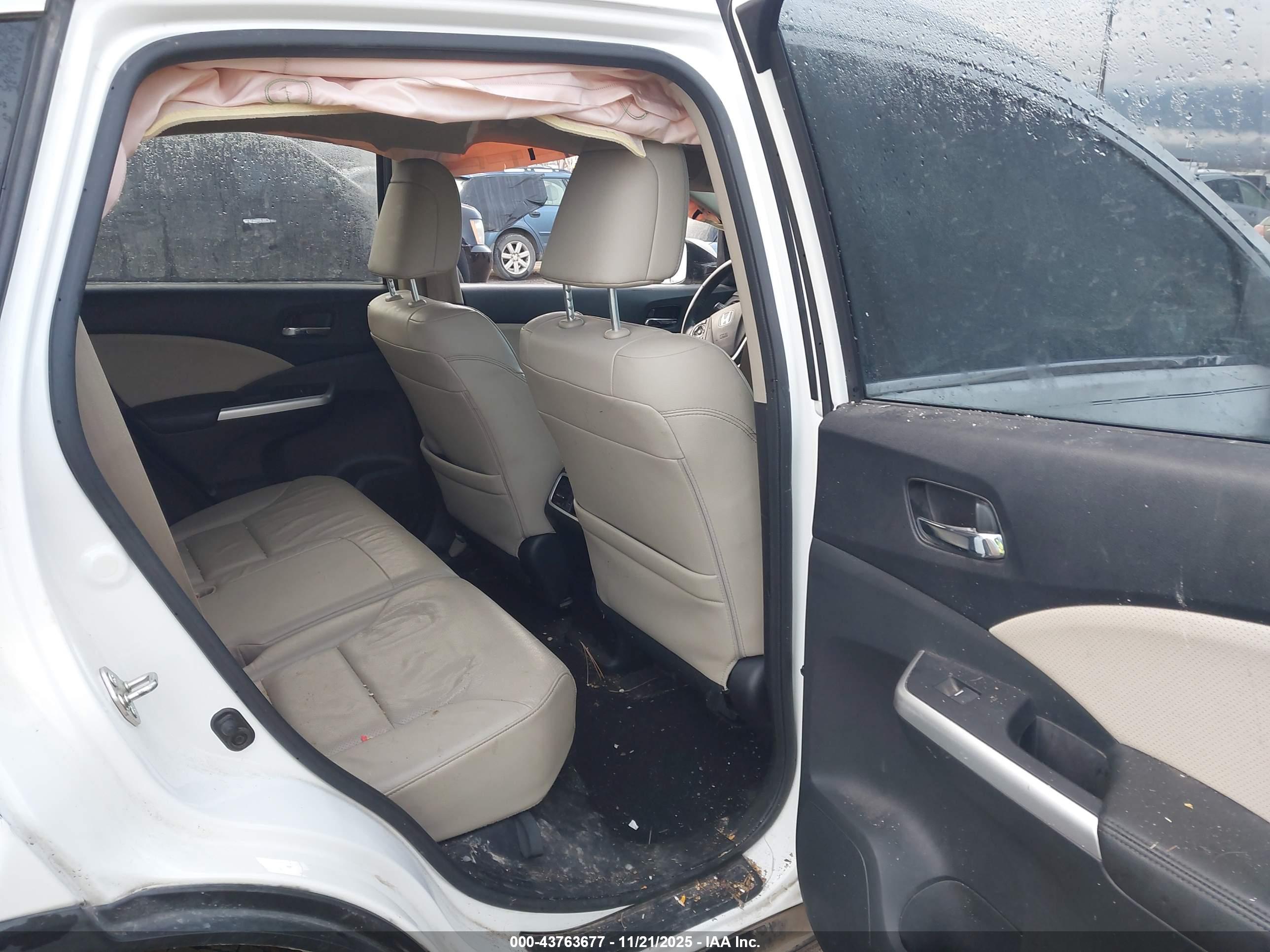 HONDA CR-V image 8