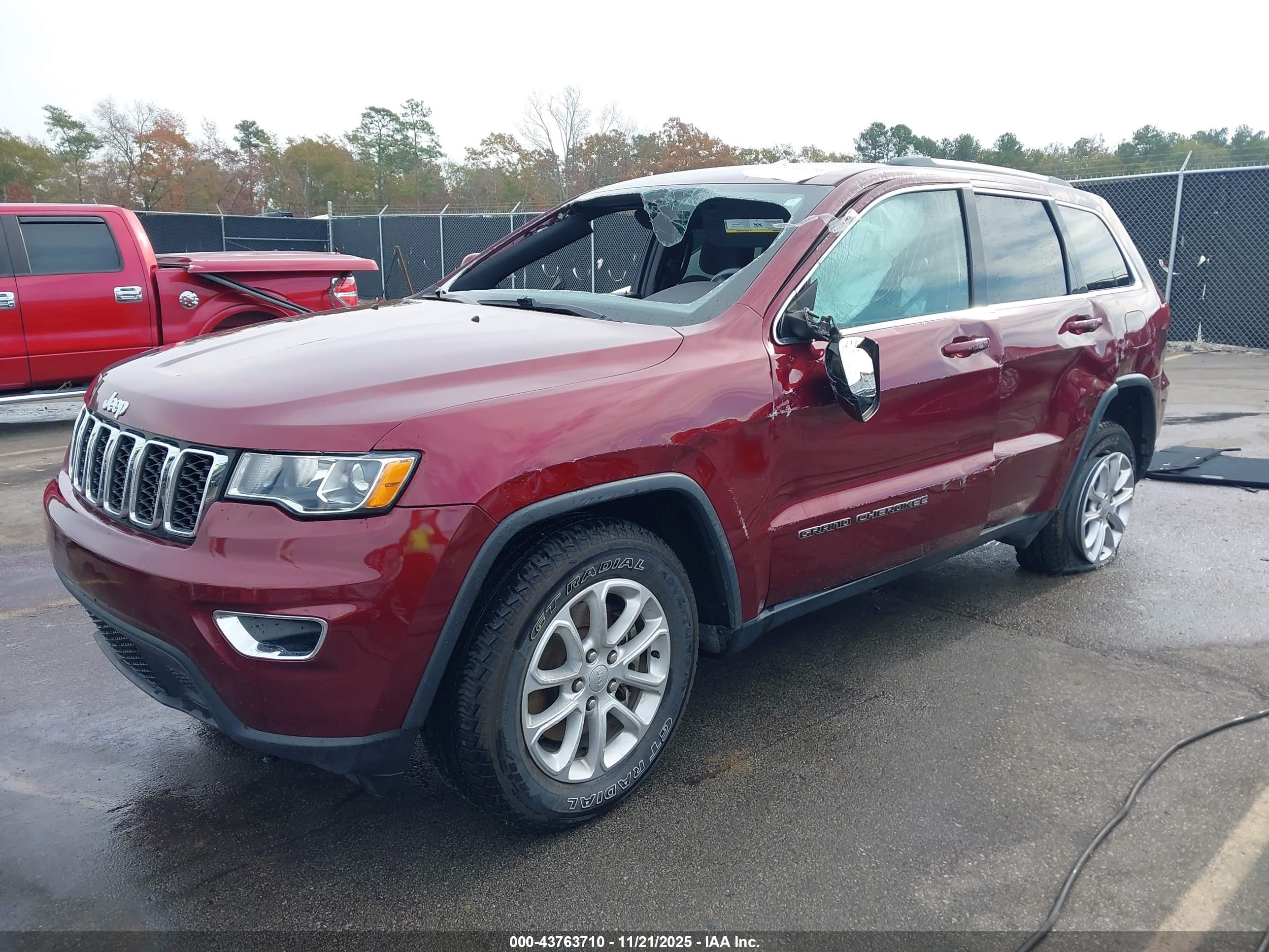 JEEP GRAND image 2