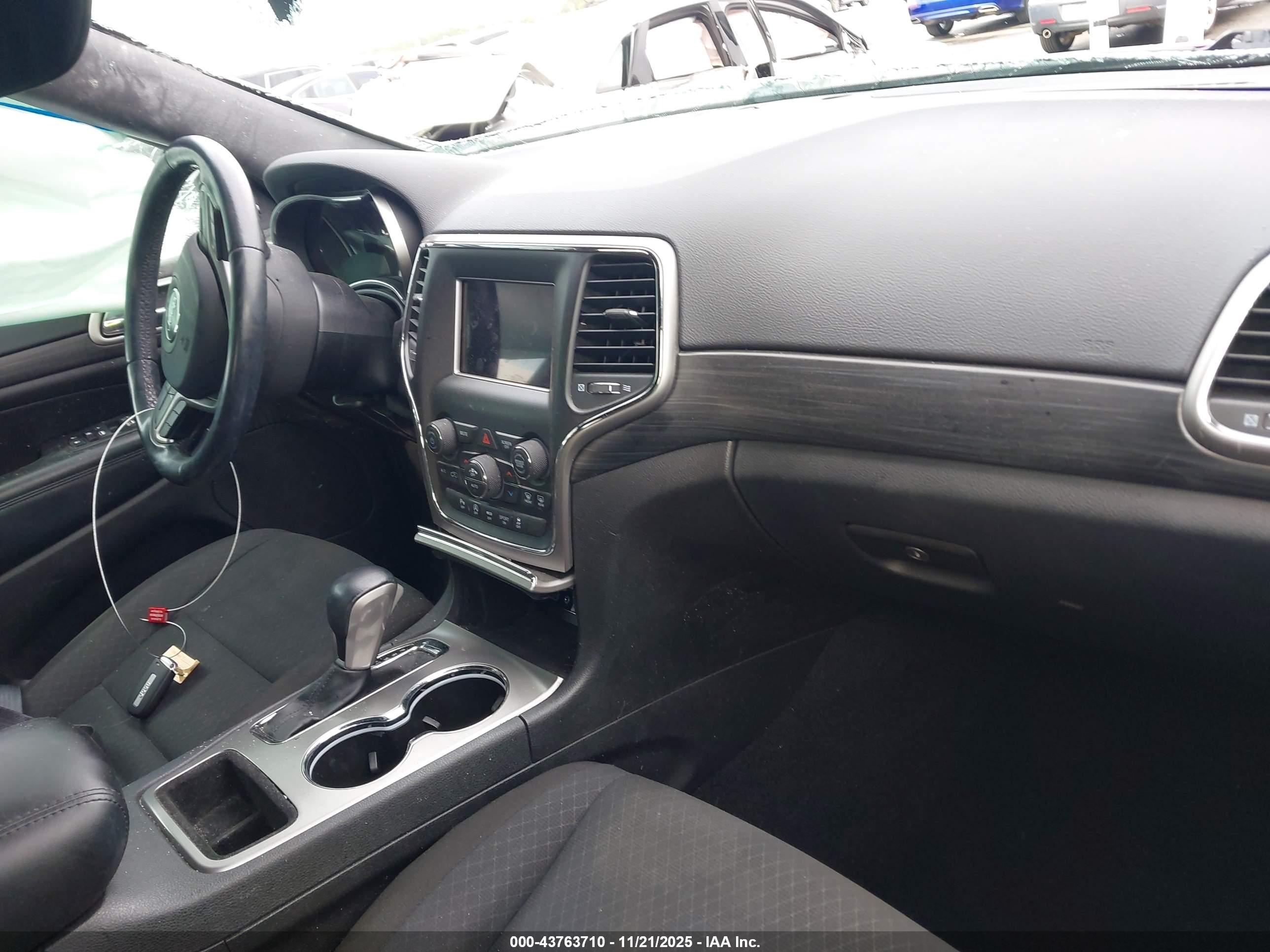 JEEP GRAND image 5